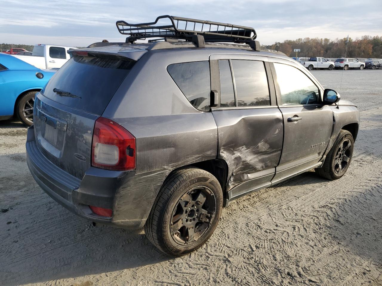 VIN 1C4NJDEB8ED792063 2014 JEEP COMPASS no.3