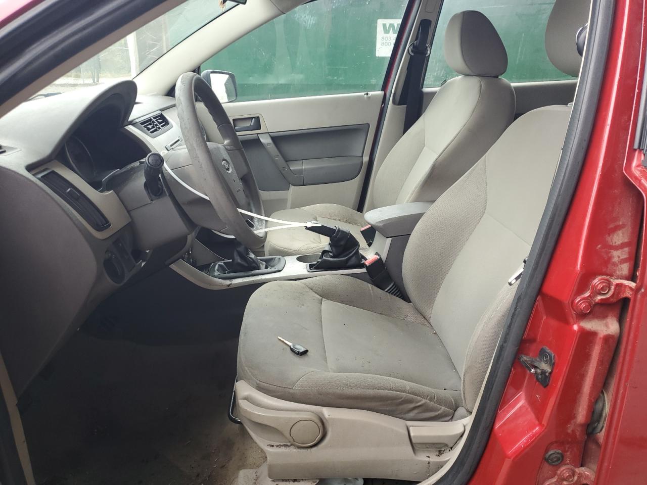 2010 Ford Focus - Image 7