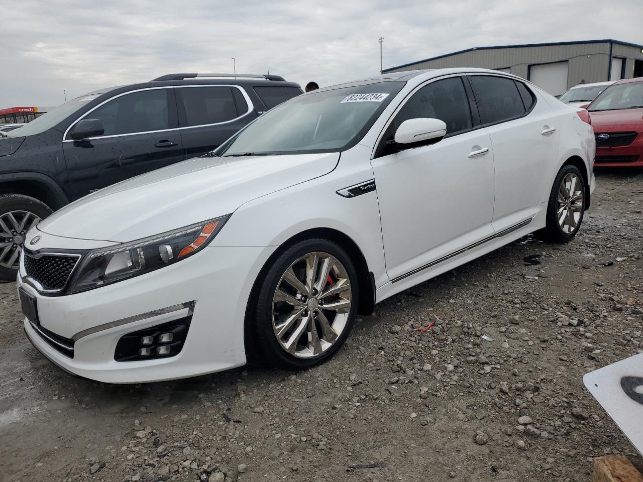 VIN 5XXGR4A67FG449259 2015 KIA OPTIMA no.1