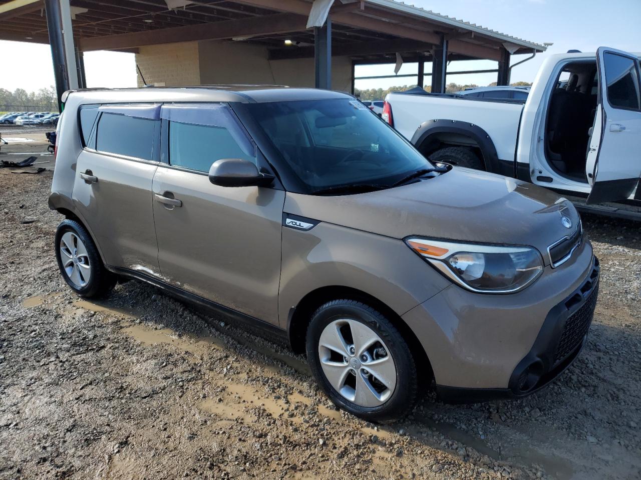 VIN KNDJN2A24F7129327 2015 KIA SOUL no.4