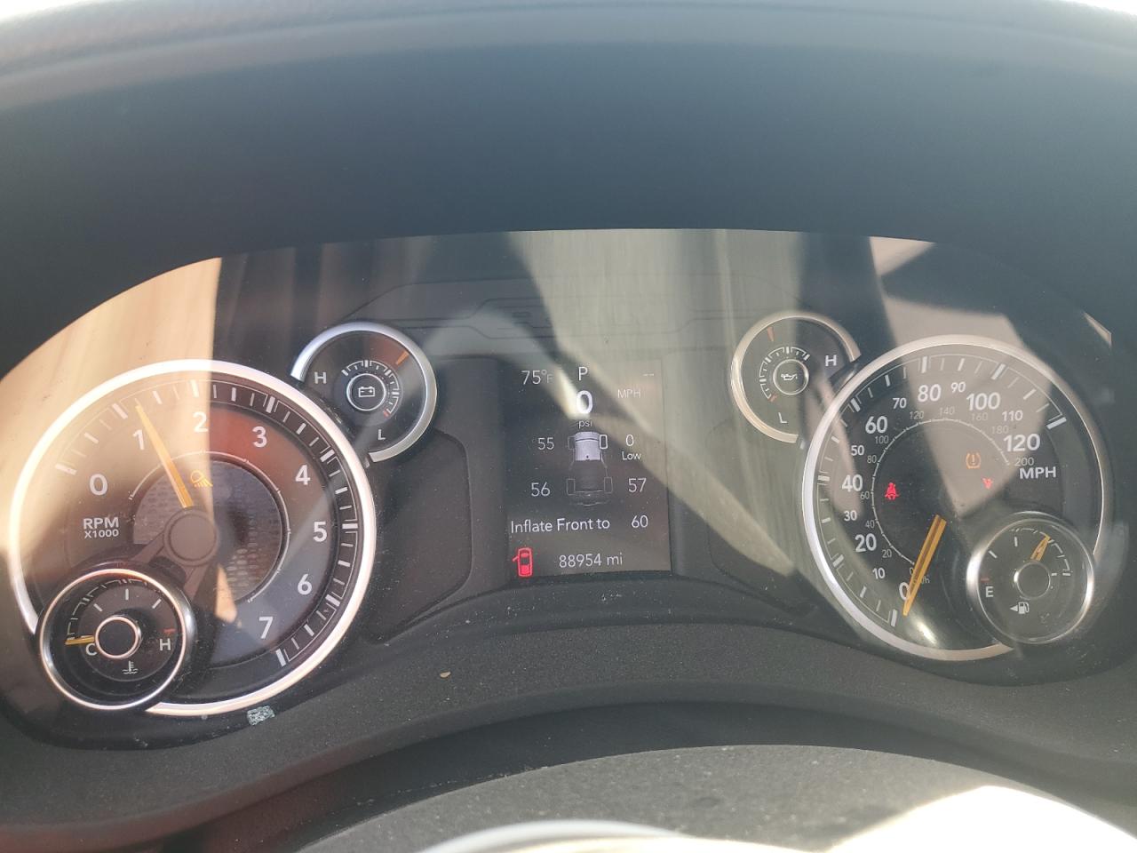 2020 RAM 2500 - Image 9