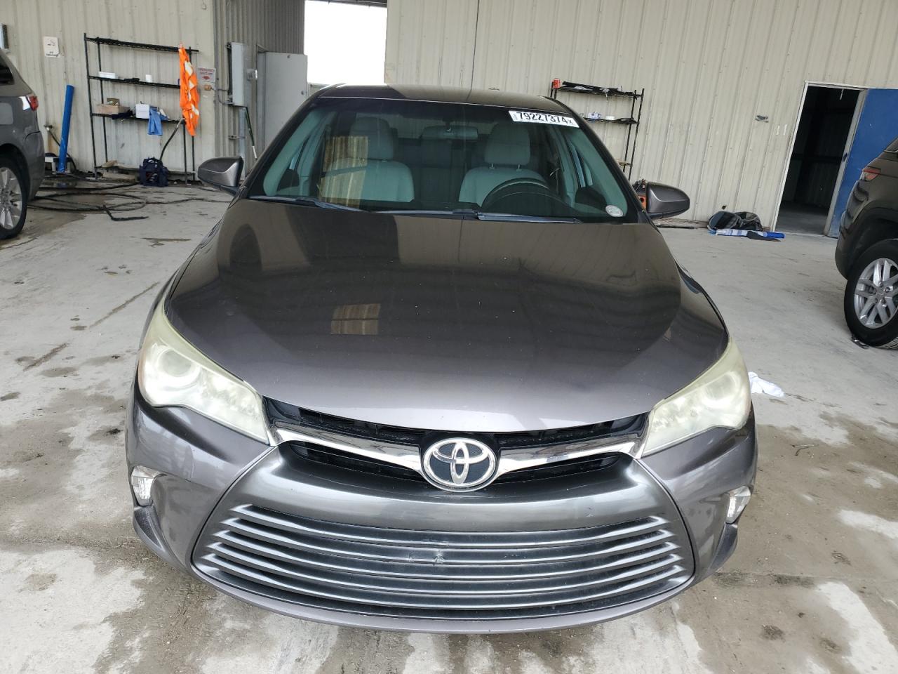 VIN 4T1BF1FK8GU577928 2016 TOYOTA CAMRY no.5