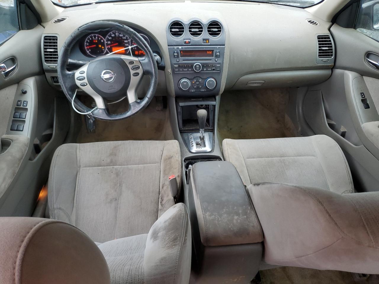 2011 Nissan Altima - Image 8