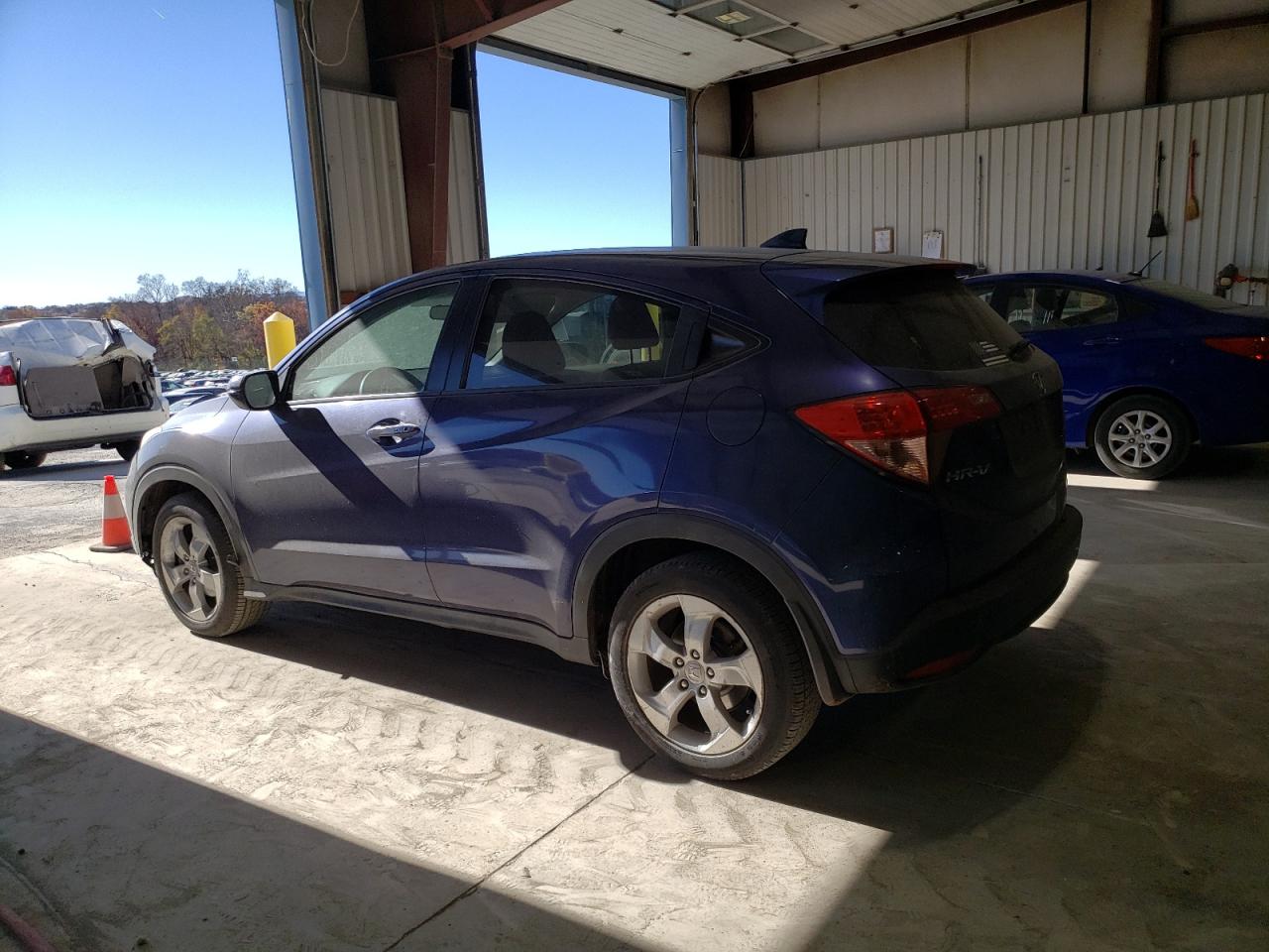 2016 Honda HR-V - Image 2