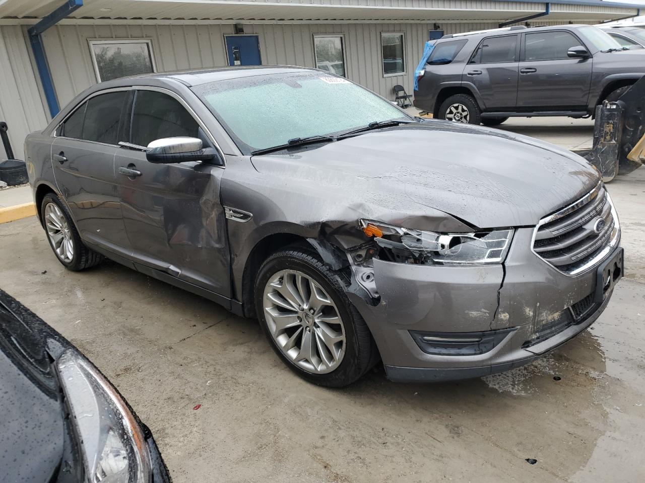 2013 Ford Taurus - Image 4