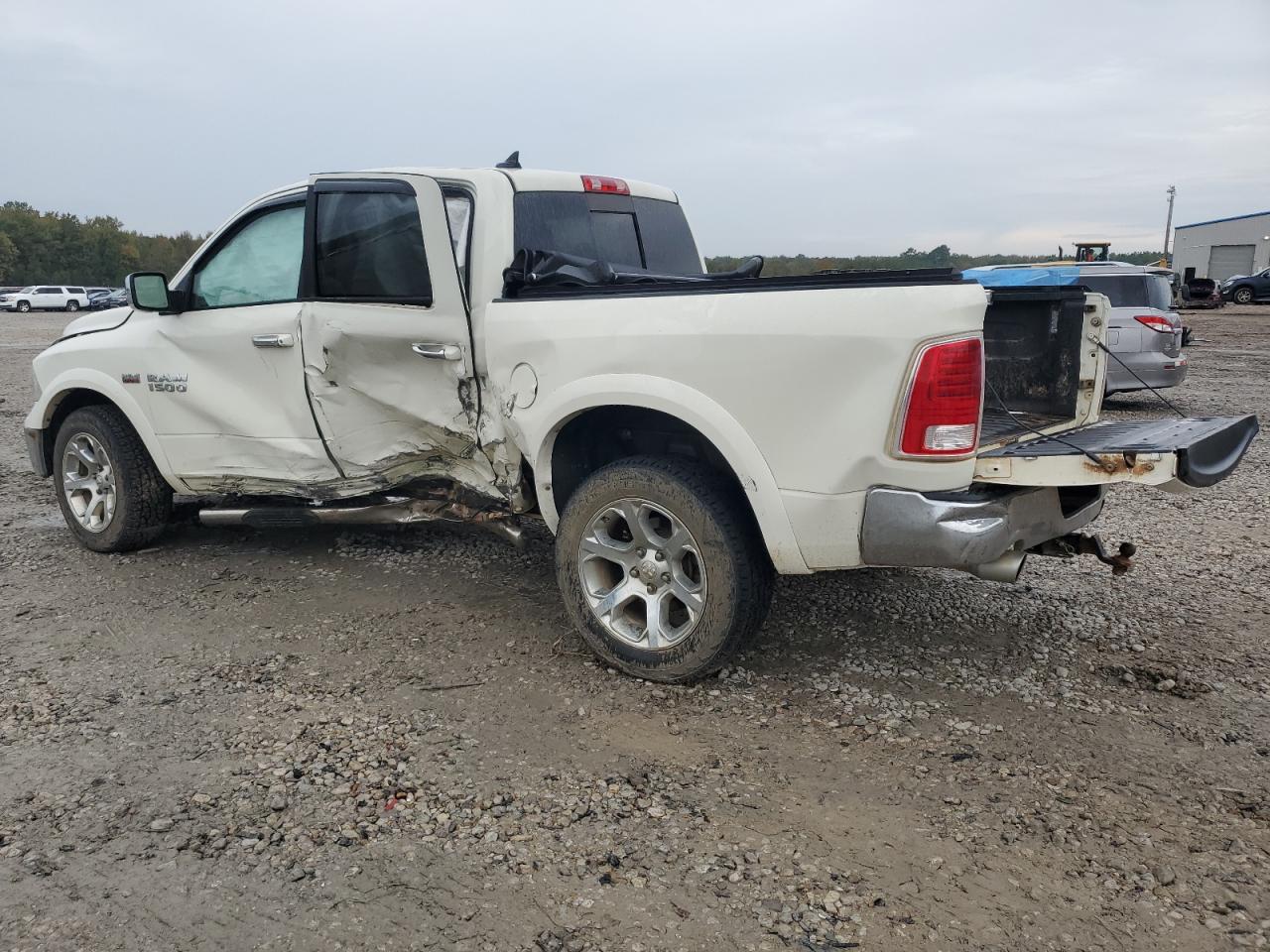 2017 RAM 1500 - Image 2
