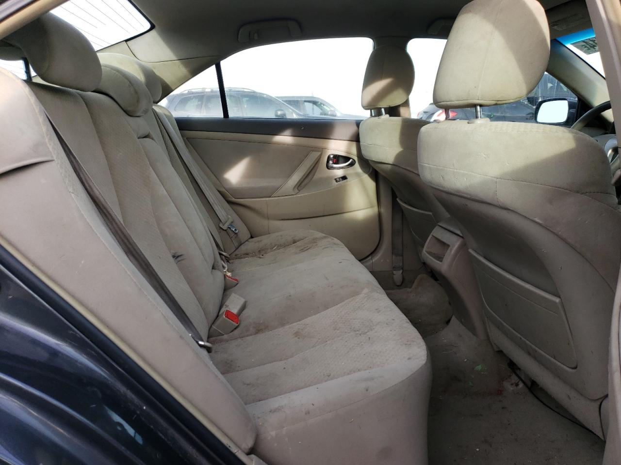 2008 Toyota Camry - Image 10