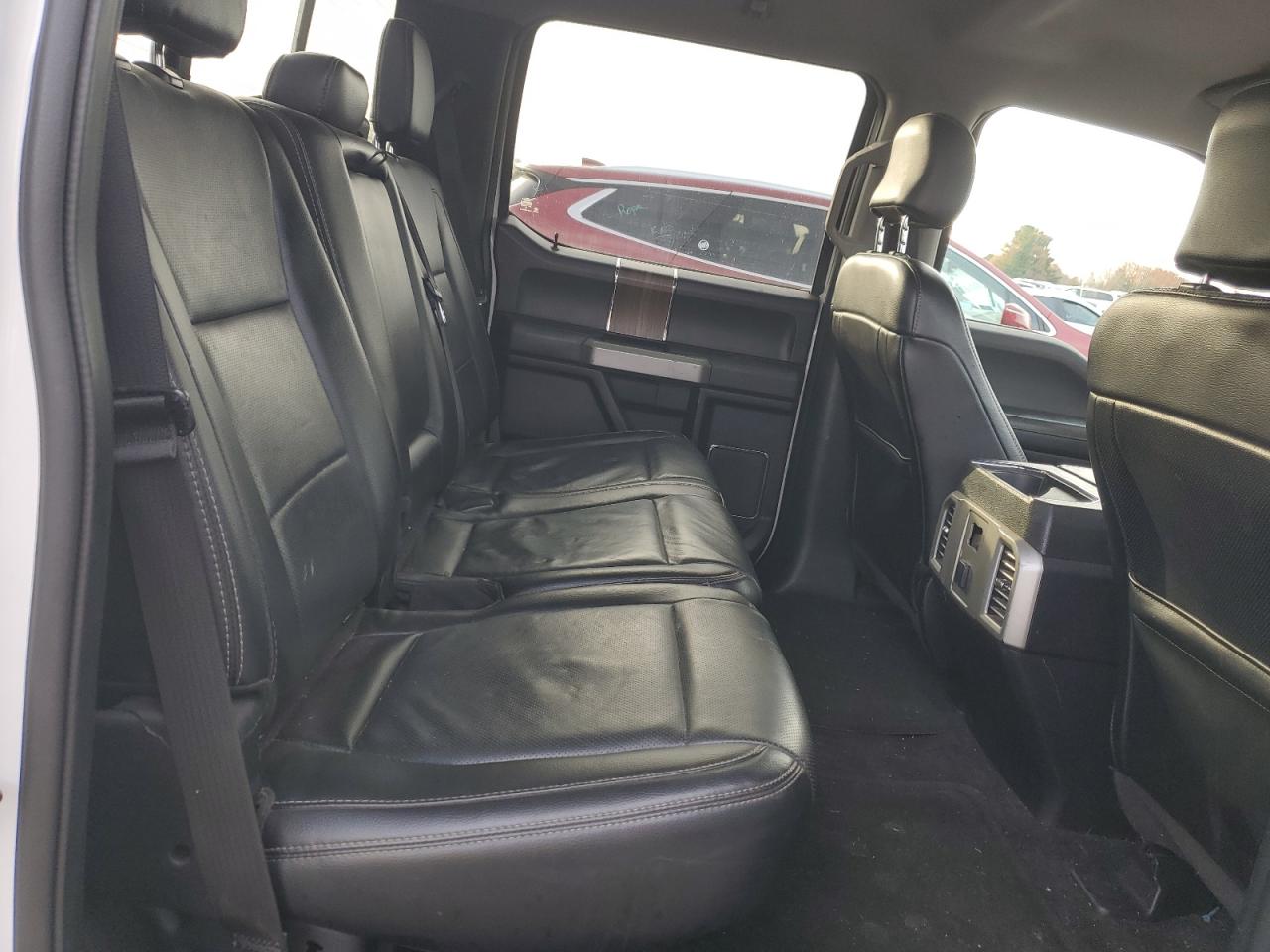 2016 Ford F-150 - Image 10