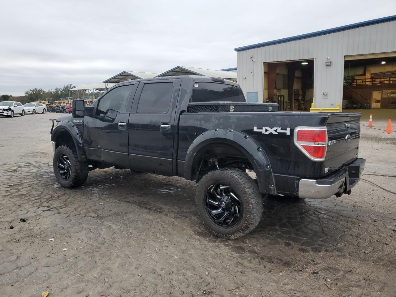 2010 Ford F-150 - Image 2