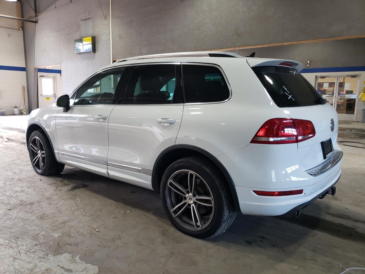 VIN WVGDP9BP4ED014135 2014 VOLKSWAGEN TOUAREG TD no.2