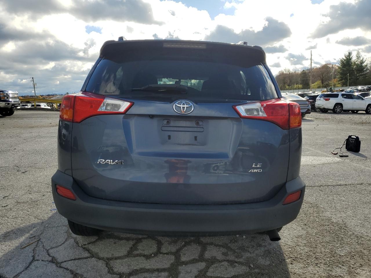 VIN 2T3BFREV2DW082203 2013 TOYOTA RAV4 no.6