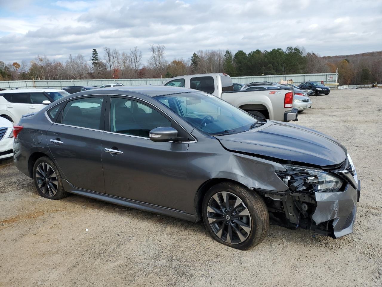 2019 Nissan Sentra - Image 4