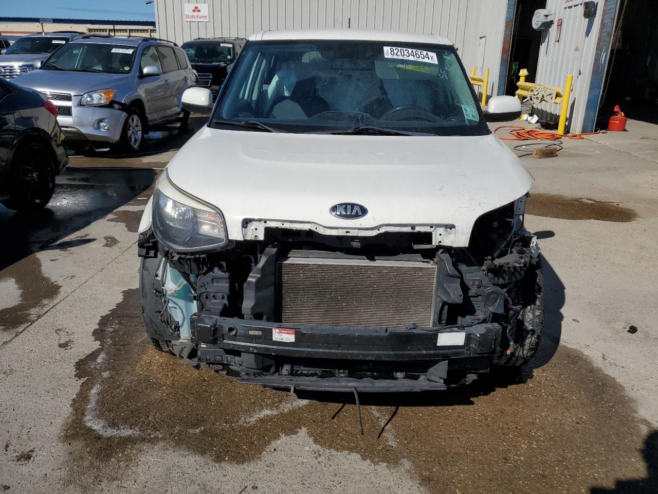 VIN KNDJP3A5XJ7605129 2018 KIA SOUL no.5