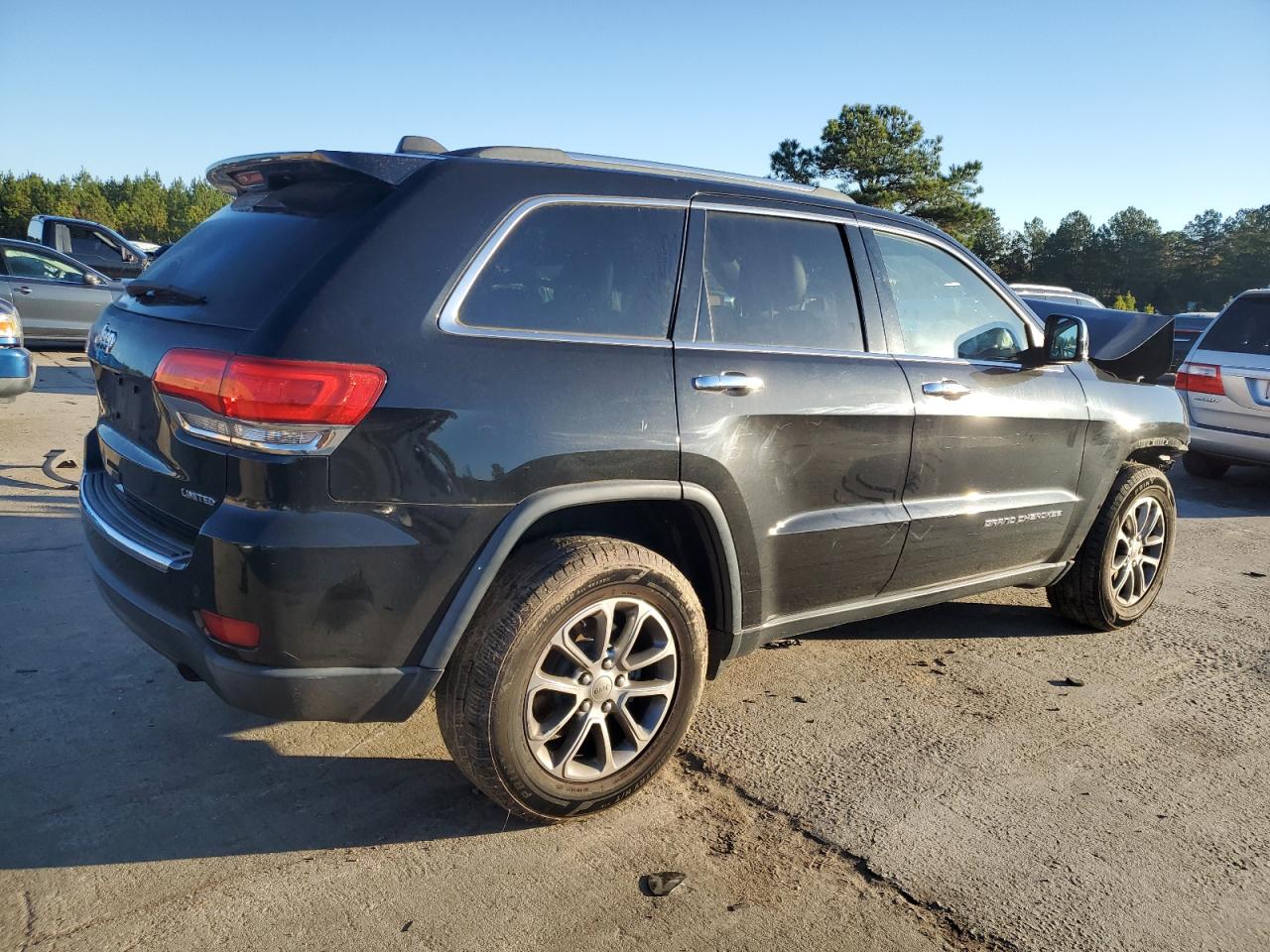 2015 Jeep Grand Cherokee - Image 3