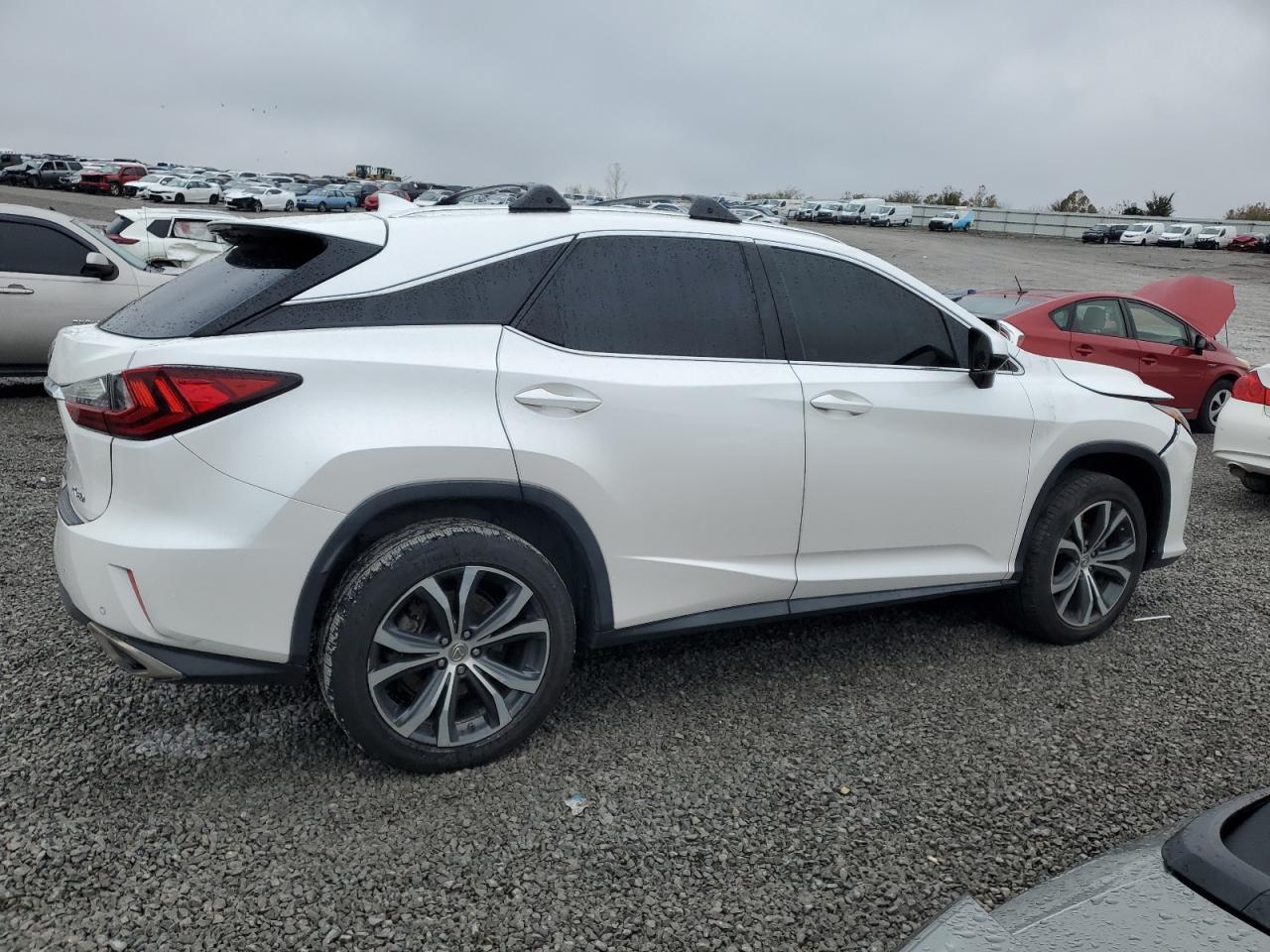 VIN 2T2ZZMCAXGC006358 2016 LEXUS RX350 no.3