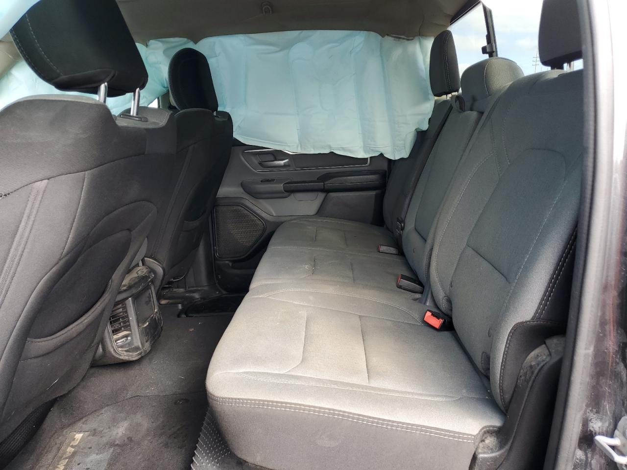 2019 RAM 1500 - Image 10