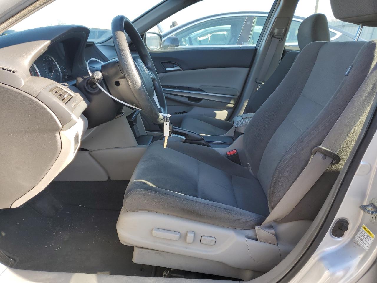 2008 Honda Accord - Image 7