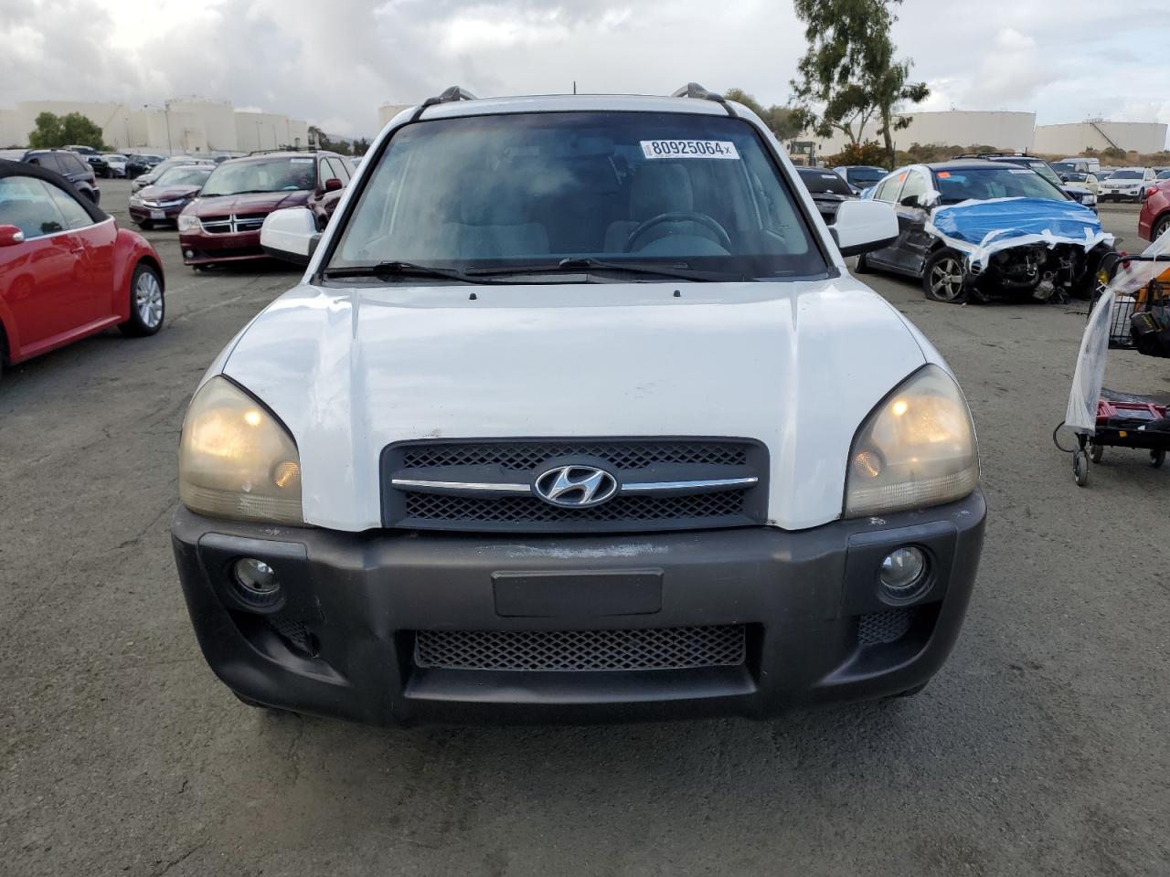 2005 Hyundai Tucson - Image 5