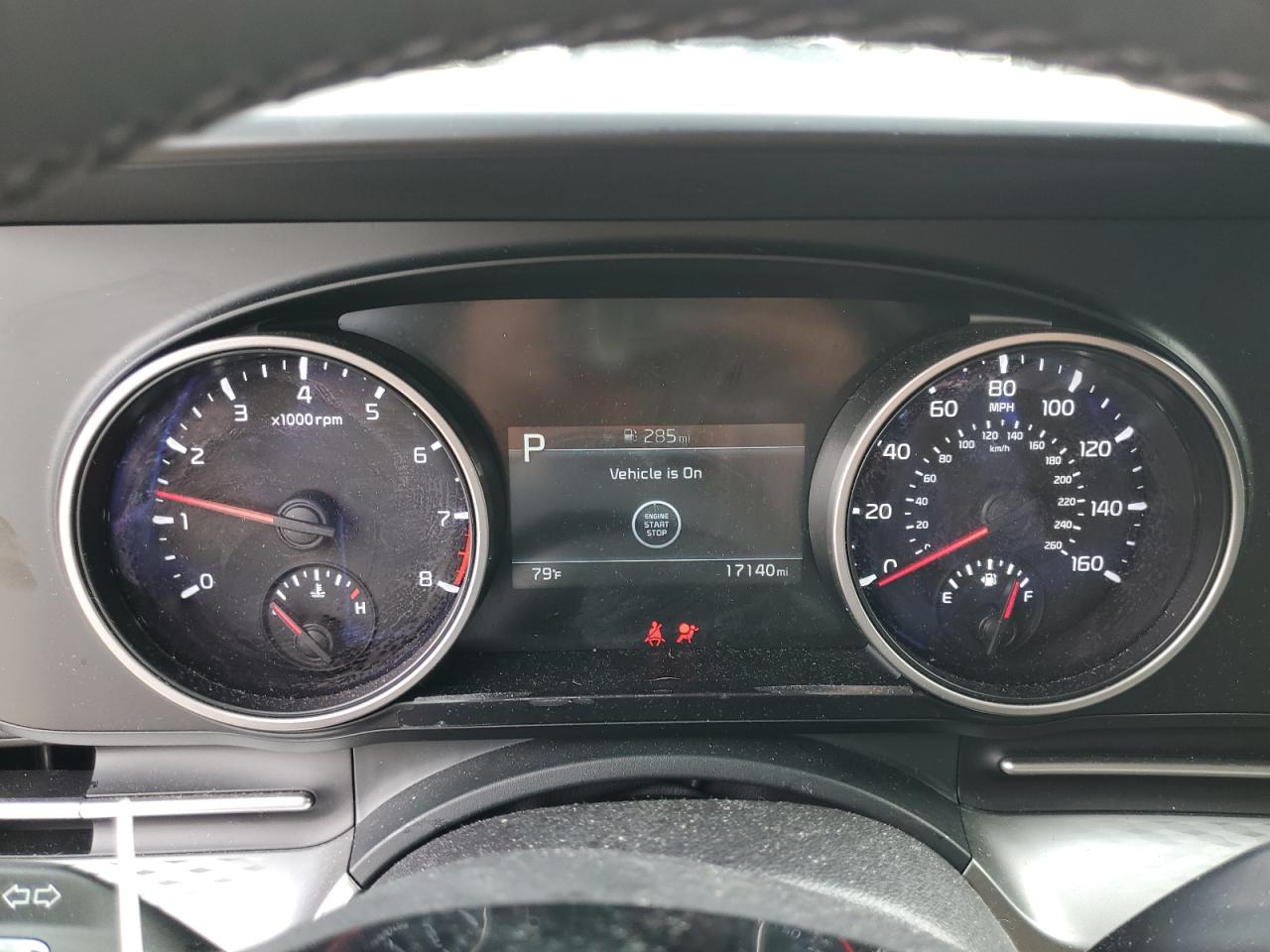 2024 Kia Carnival - Image 9