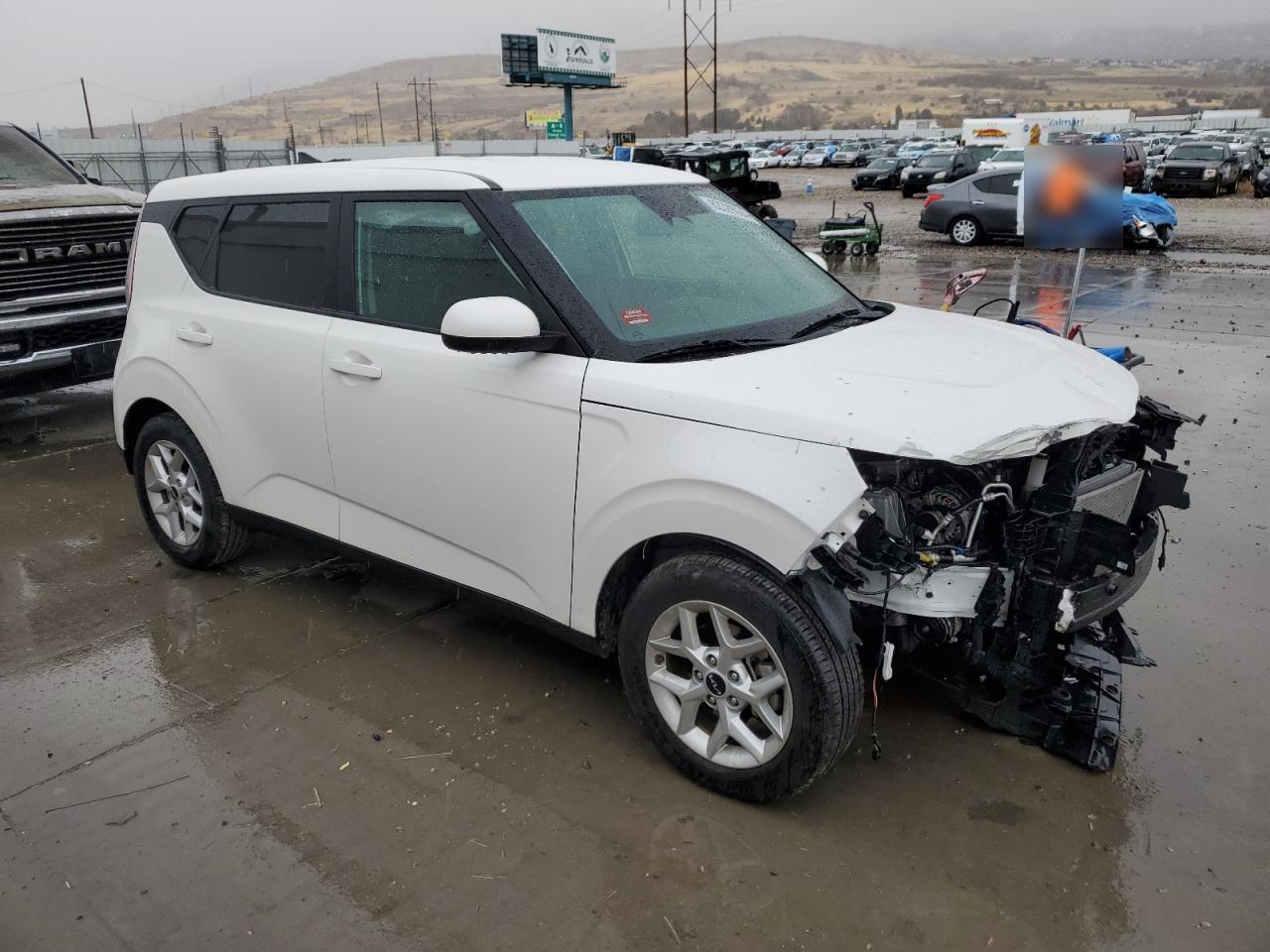 2023 Kia Soul - Image 4