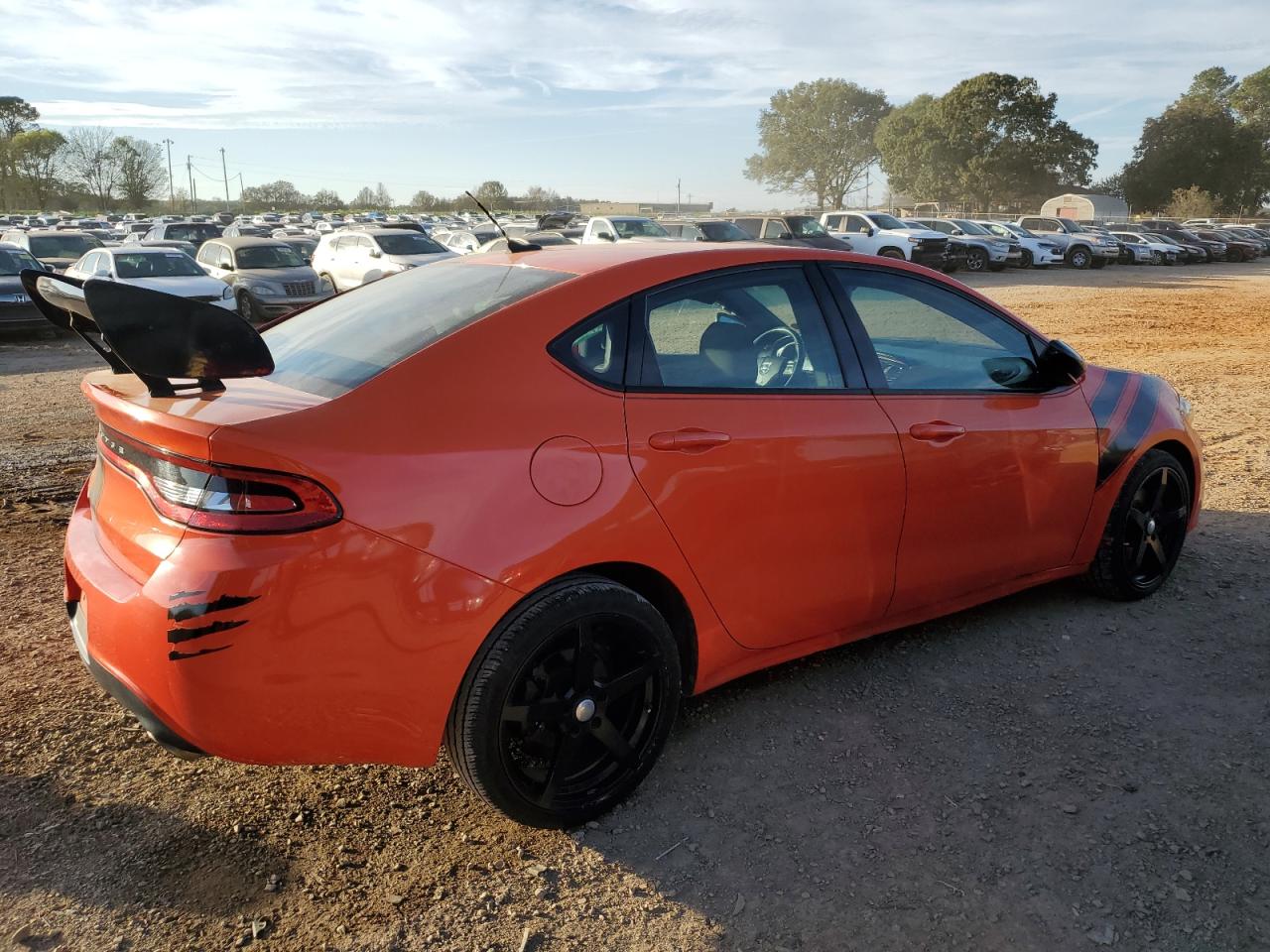 2016 Dodge Dart - Image 3
