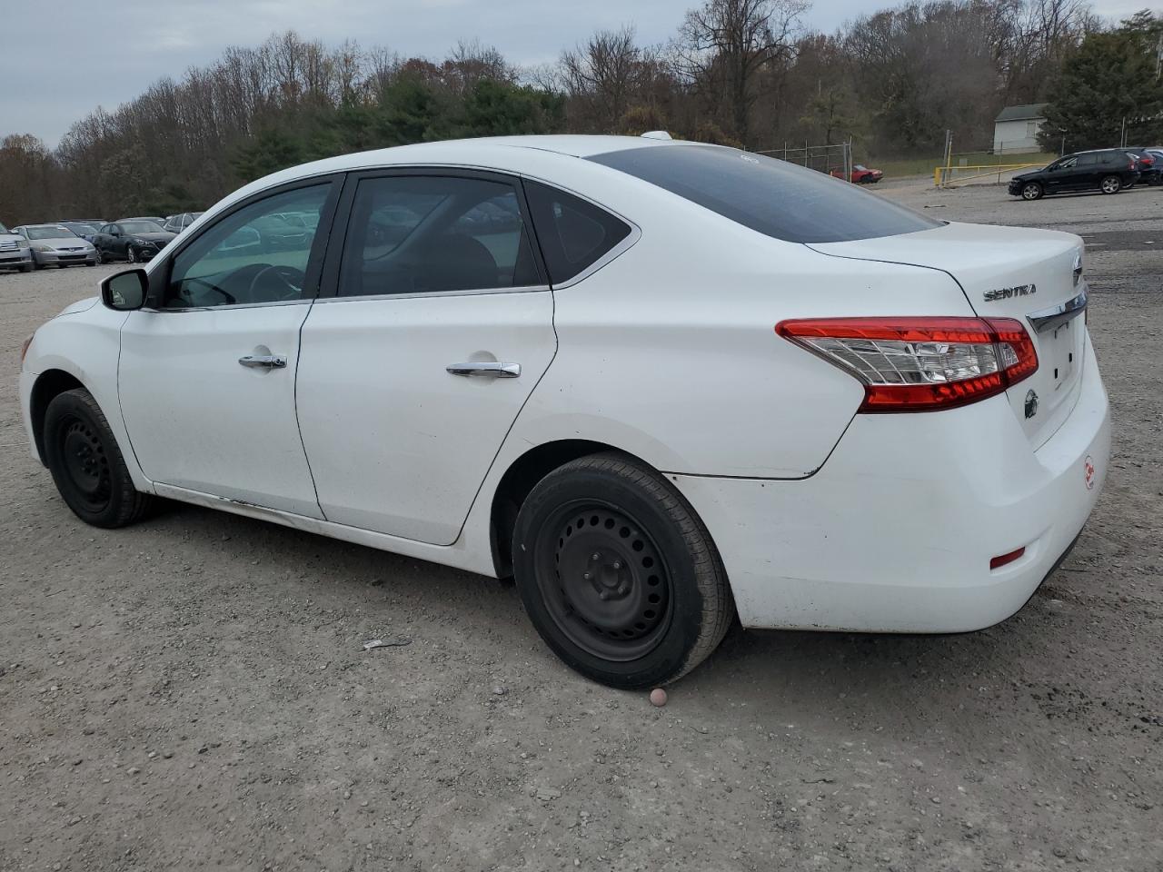 2015 Nissan Sentra - Image 2