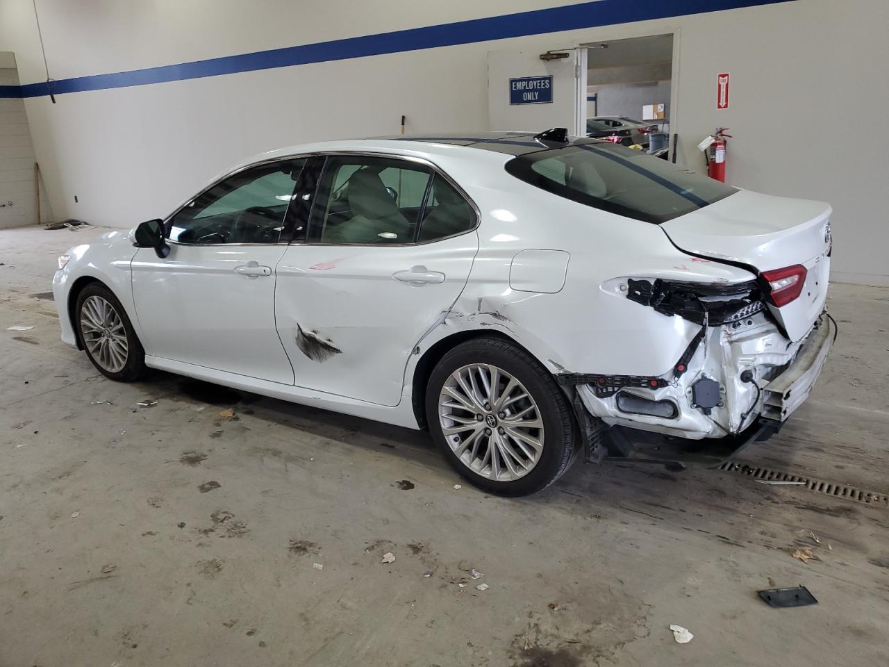 2018 Toyota Camry - Image 2
