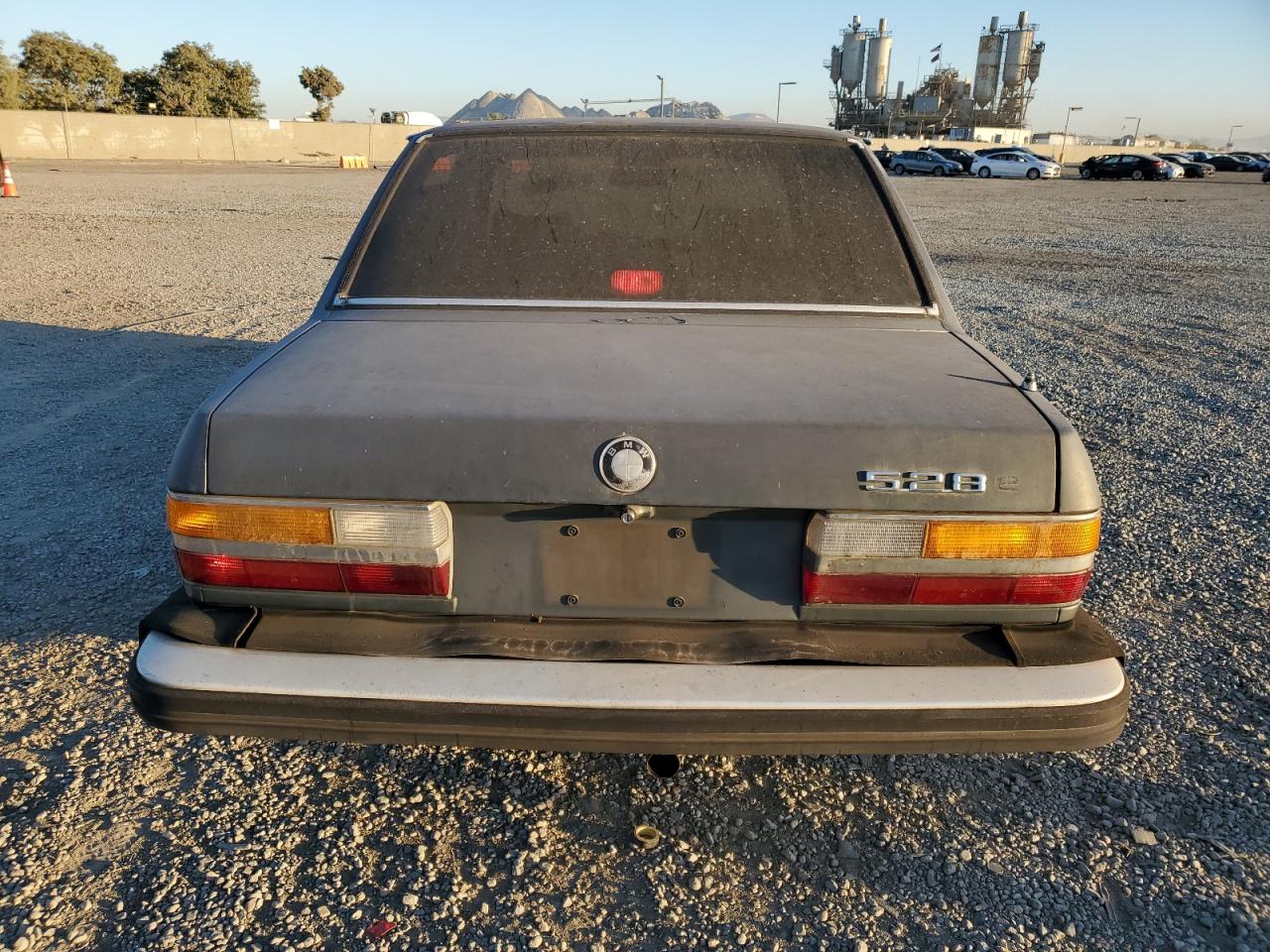 1986 BMW 528 E Automatic VIN: WBADK8303G9700698 Lot: 79974094