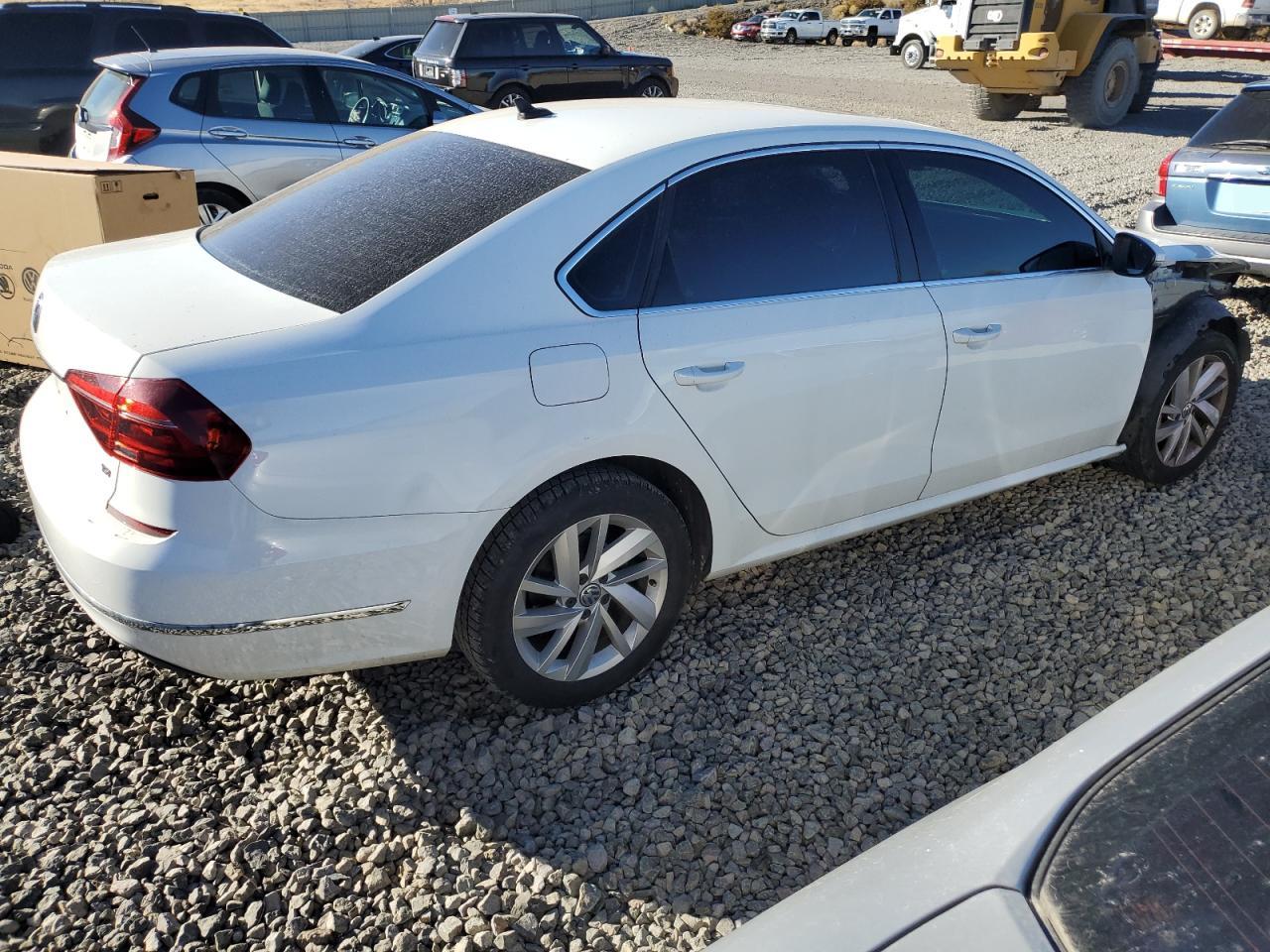 VIN 1VWBA7A36JC026428 2018 VOLKSWAGEN PASSAT no.3