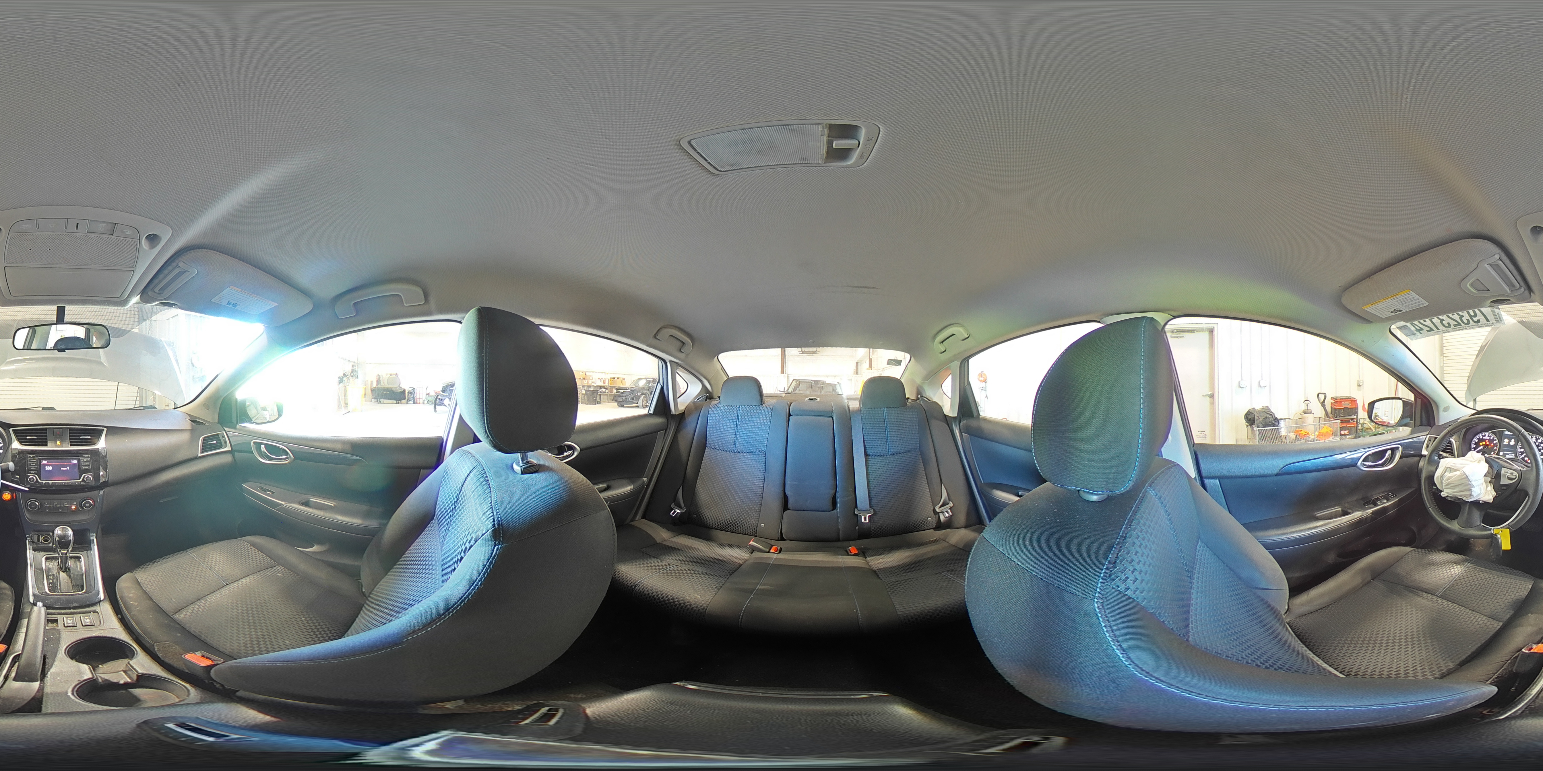 2017 Nissan Sentra - Image 13