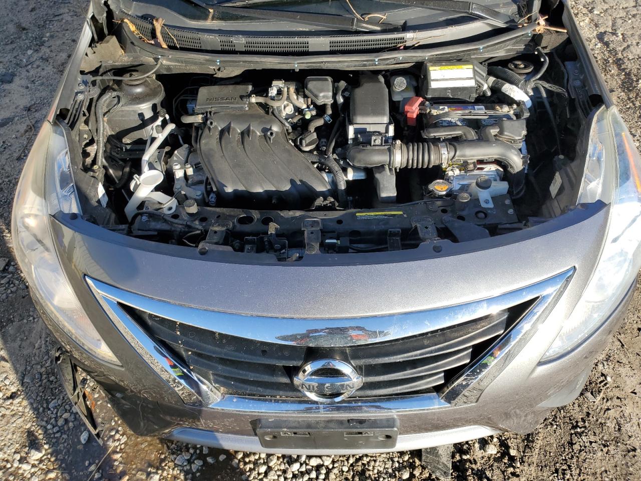 2016 Nissan Versa - Image 11