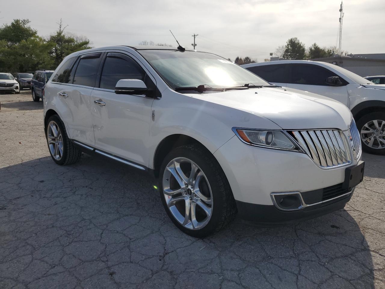 VIN 2LMDJ8JK4EBL09294 2014 LINCOLN MKX no.4