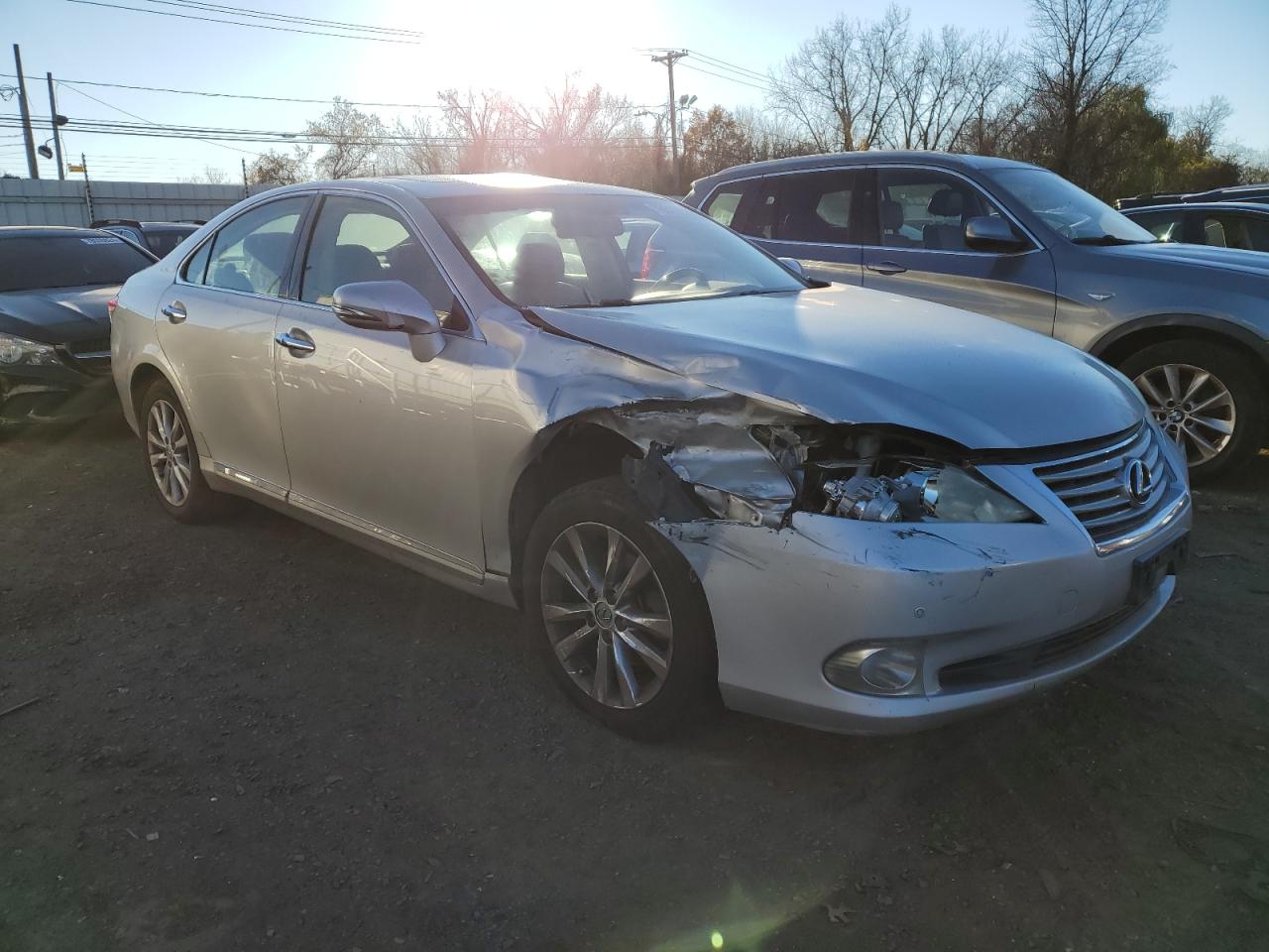 2010 Lexus ES - Image 4