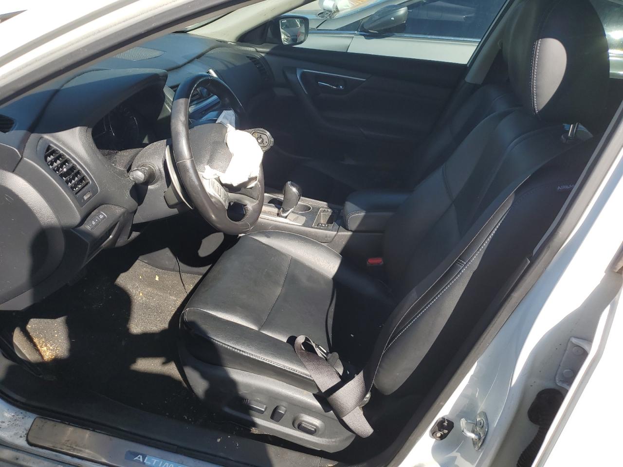 2018 Nissan Altima - Image 7