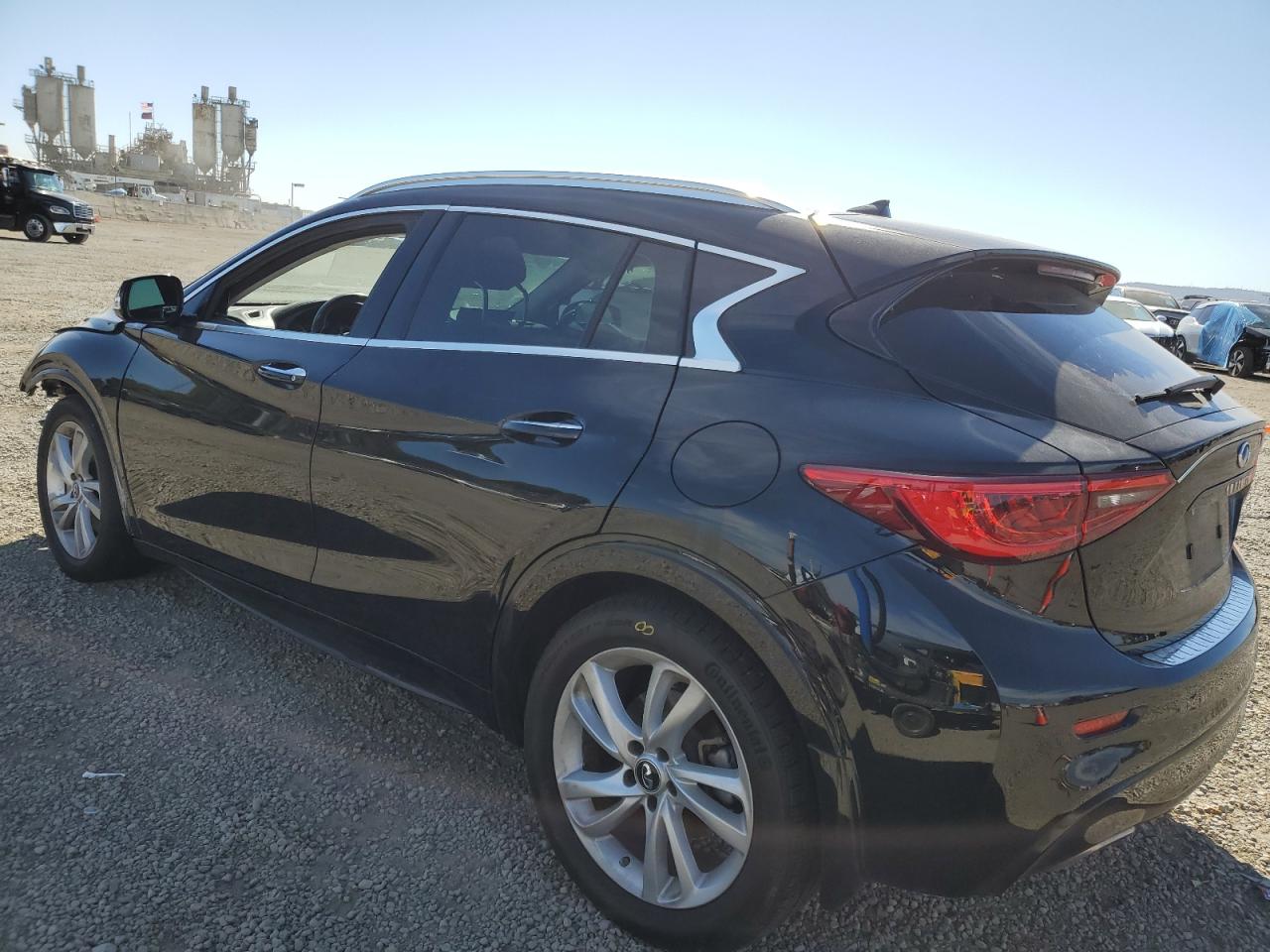 2019 Infiniti QX30 - Image 2