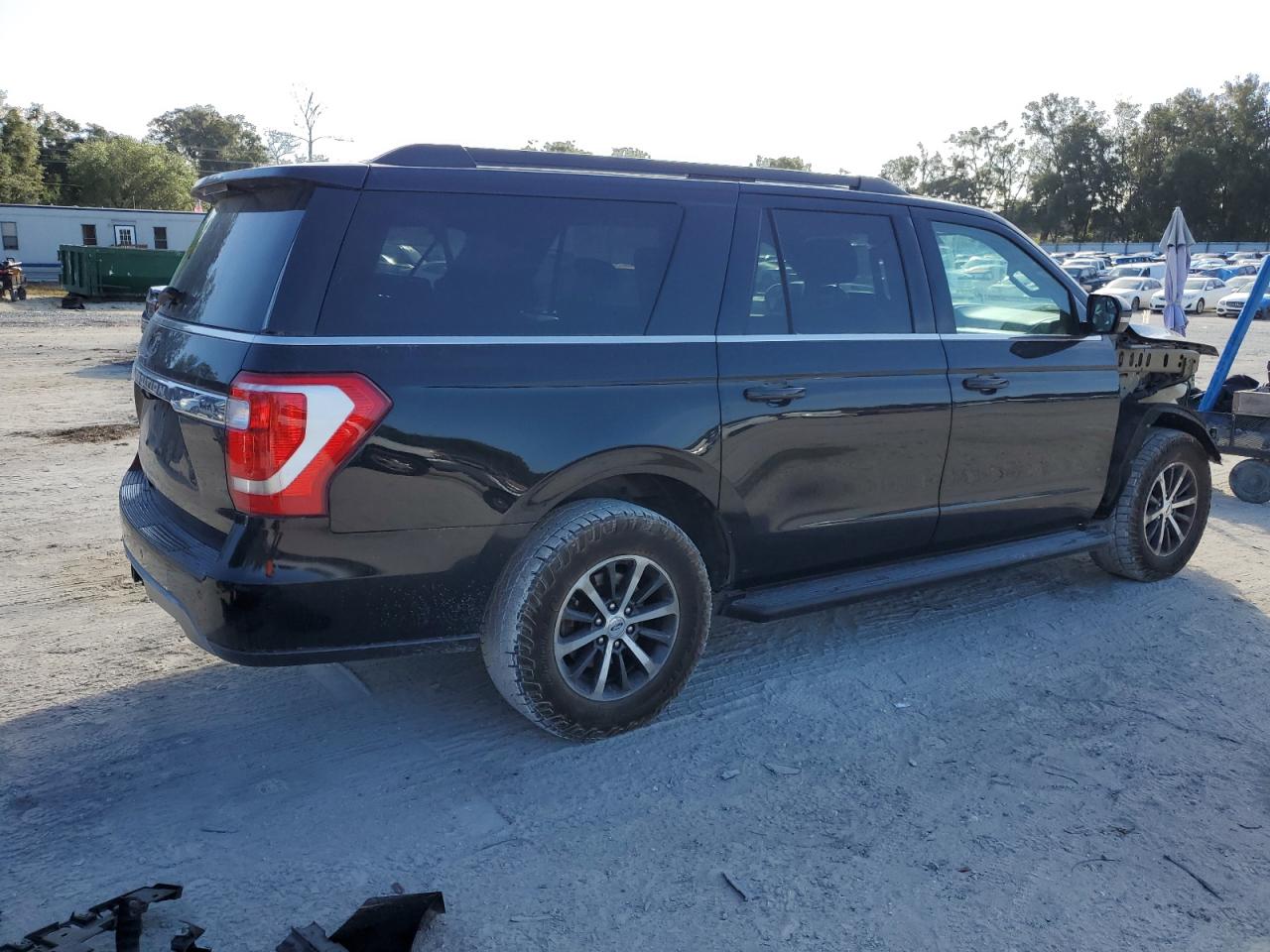 2019 Ford Expedition - Image 3