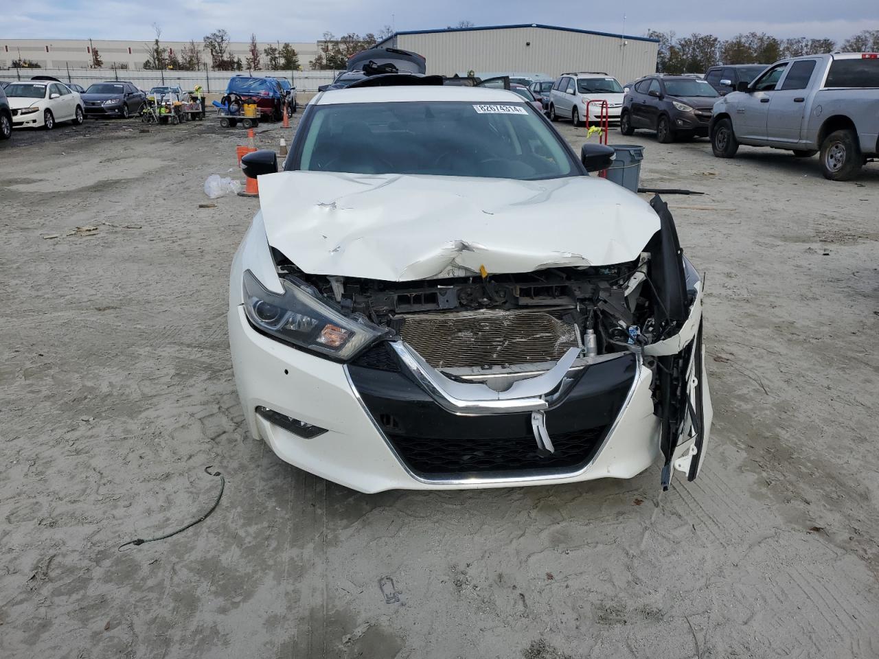 2017 Nissan Maxima - Image 5
