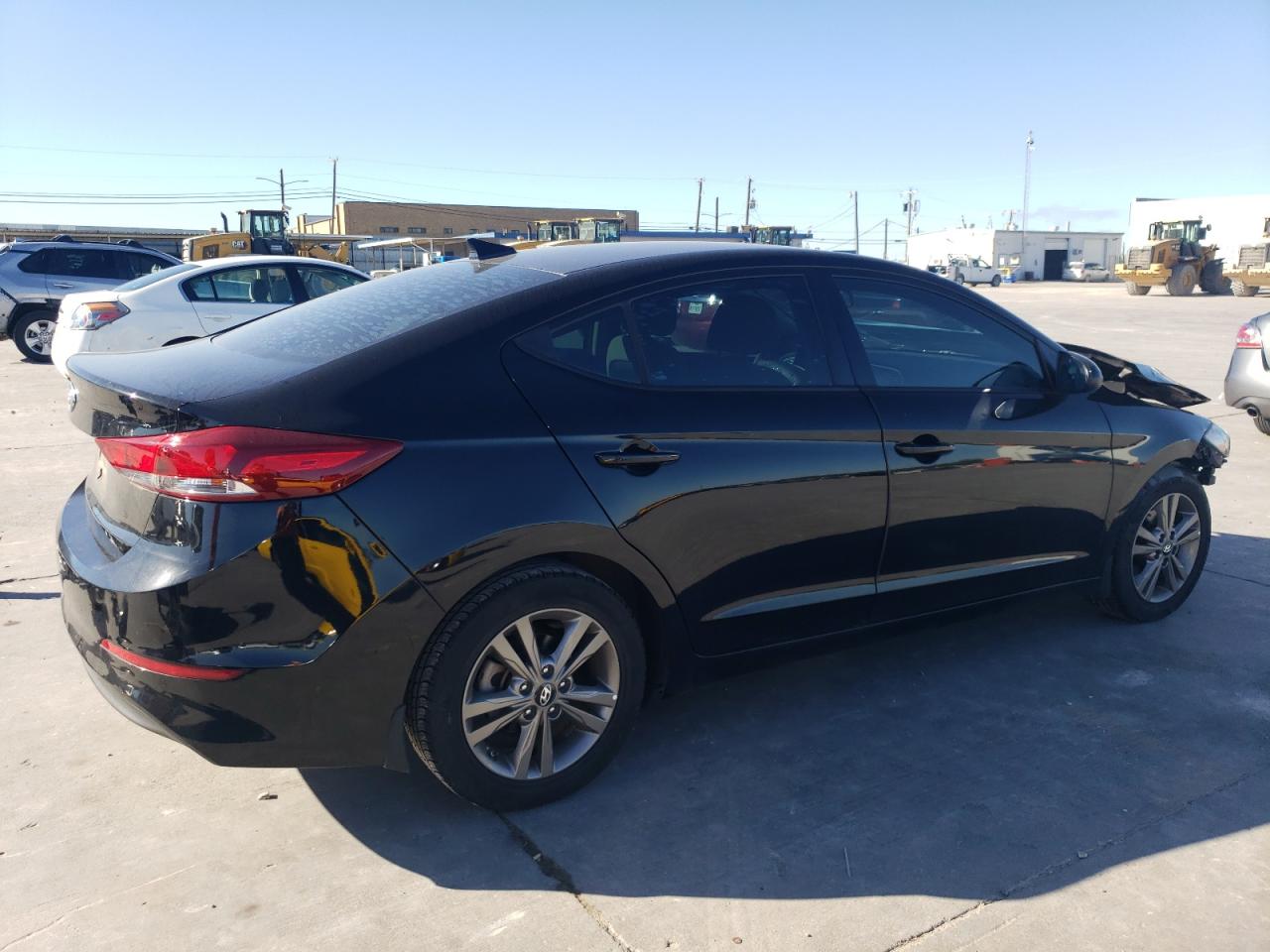 2018 Hyundai Elantra - Image 3
