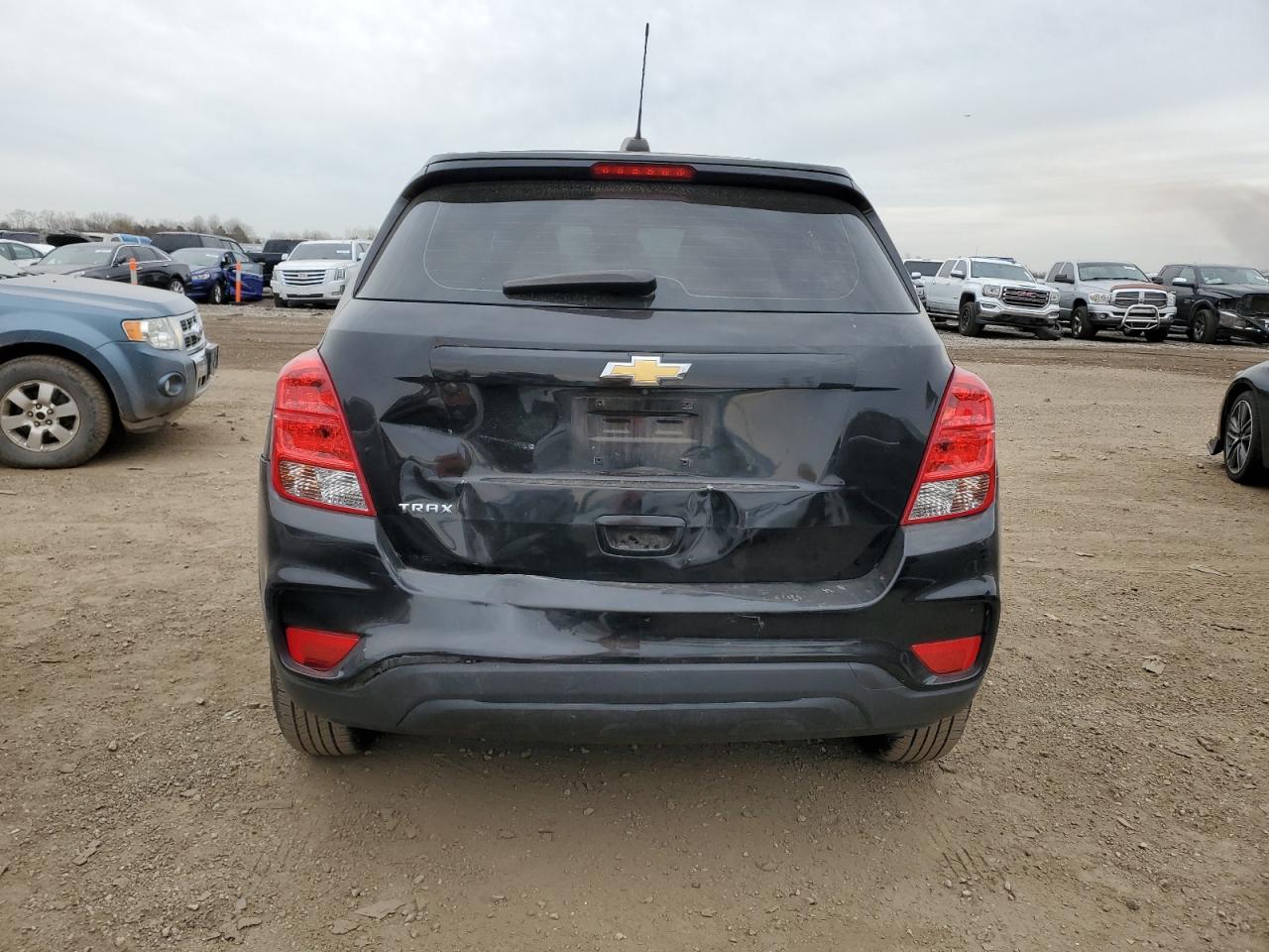 2018 Chevrolet Trax - Image 6