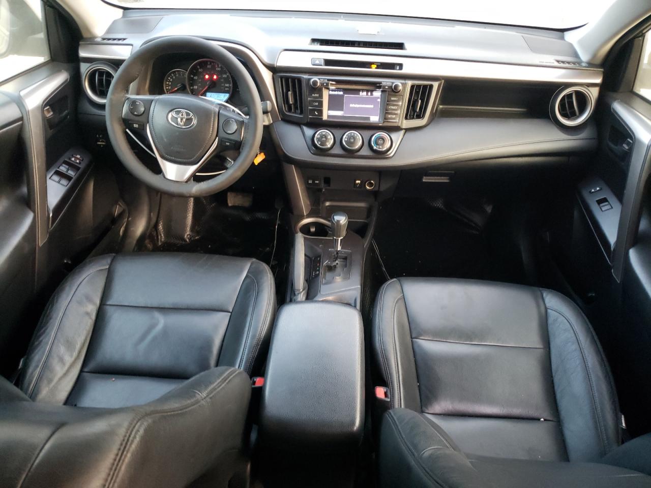 VIN JTMBFREVXGJ096451 2016 TOYOTA RAV4 no.8