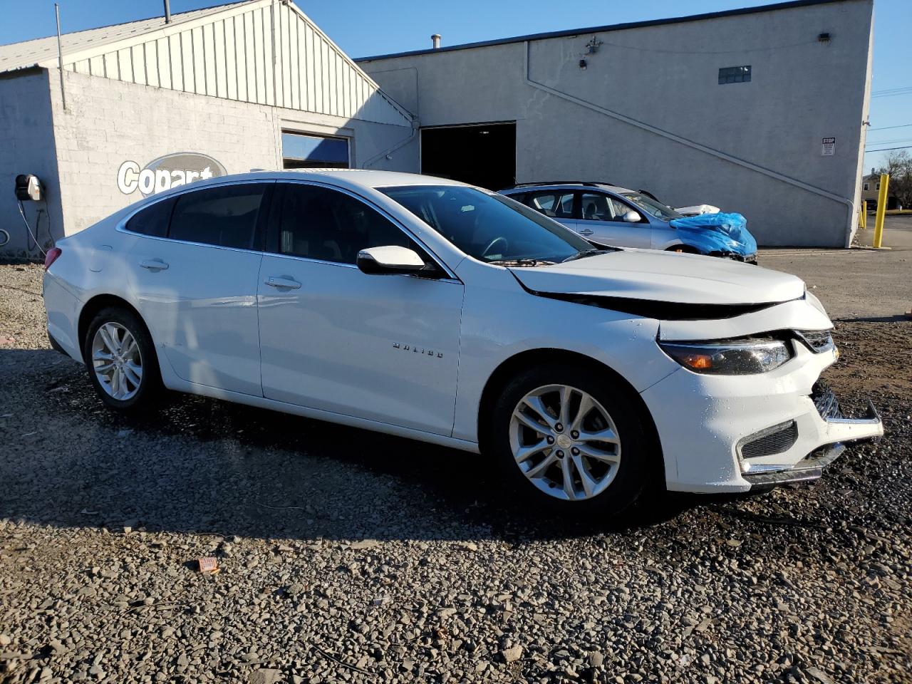 2017 Chevrolet Malibu - Image 4