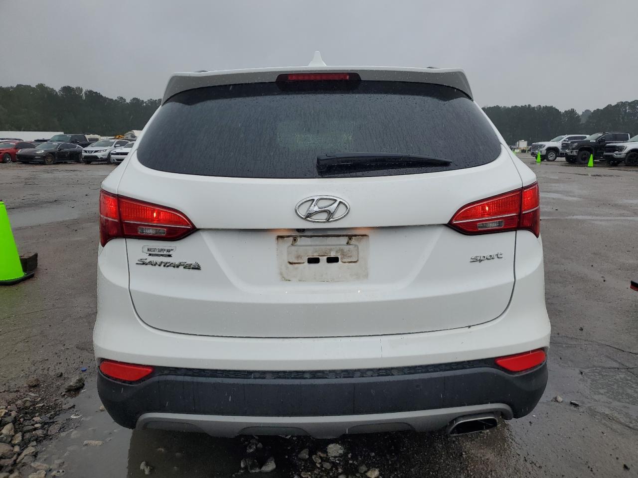 2014 Hyundai Santa Fe - Image 6