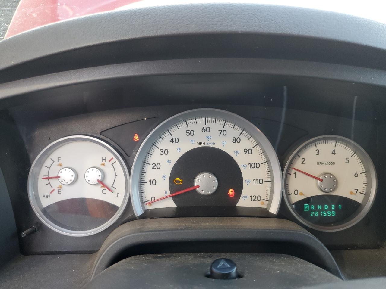 2006 Dodge Dakota - Image 9
