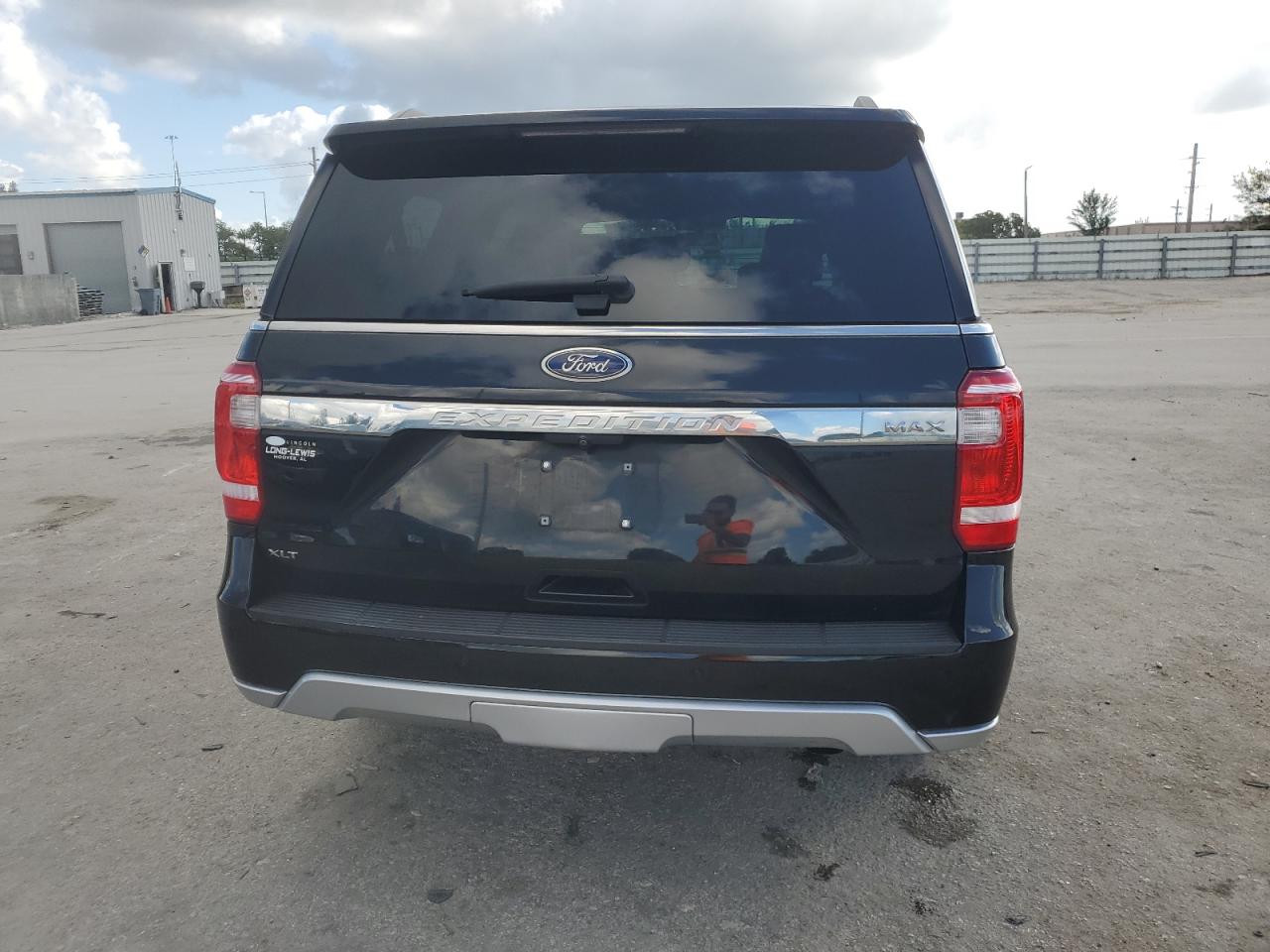 2018 Ford Expedition Max Xlt VIN: 1FMJK1HT9JEA49622 Lot: 80256934