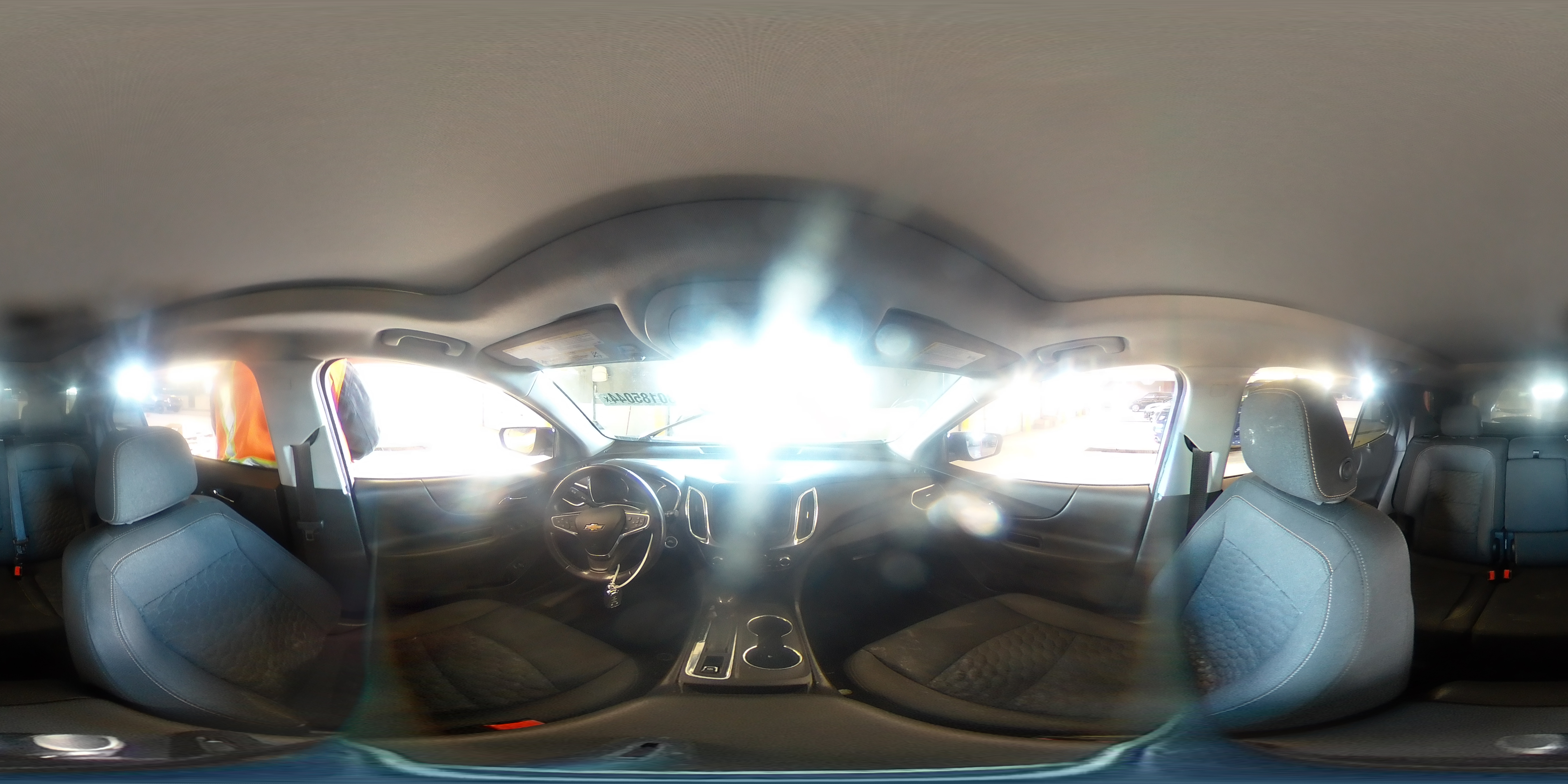 2018 Chevrolet Equinox - Image 13