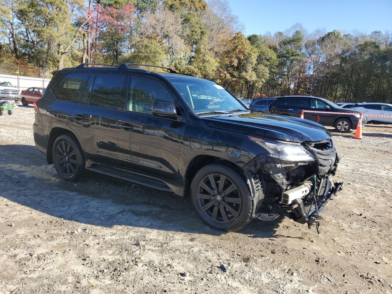 VIN JTJHY7AX9H4248149 2017 LEXUS LX570 no.4