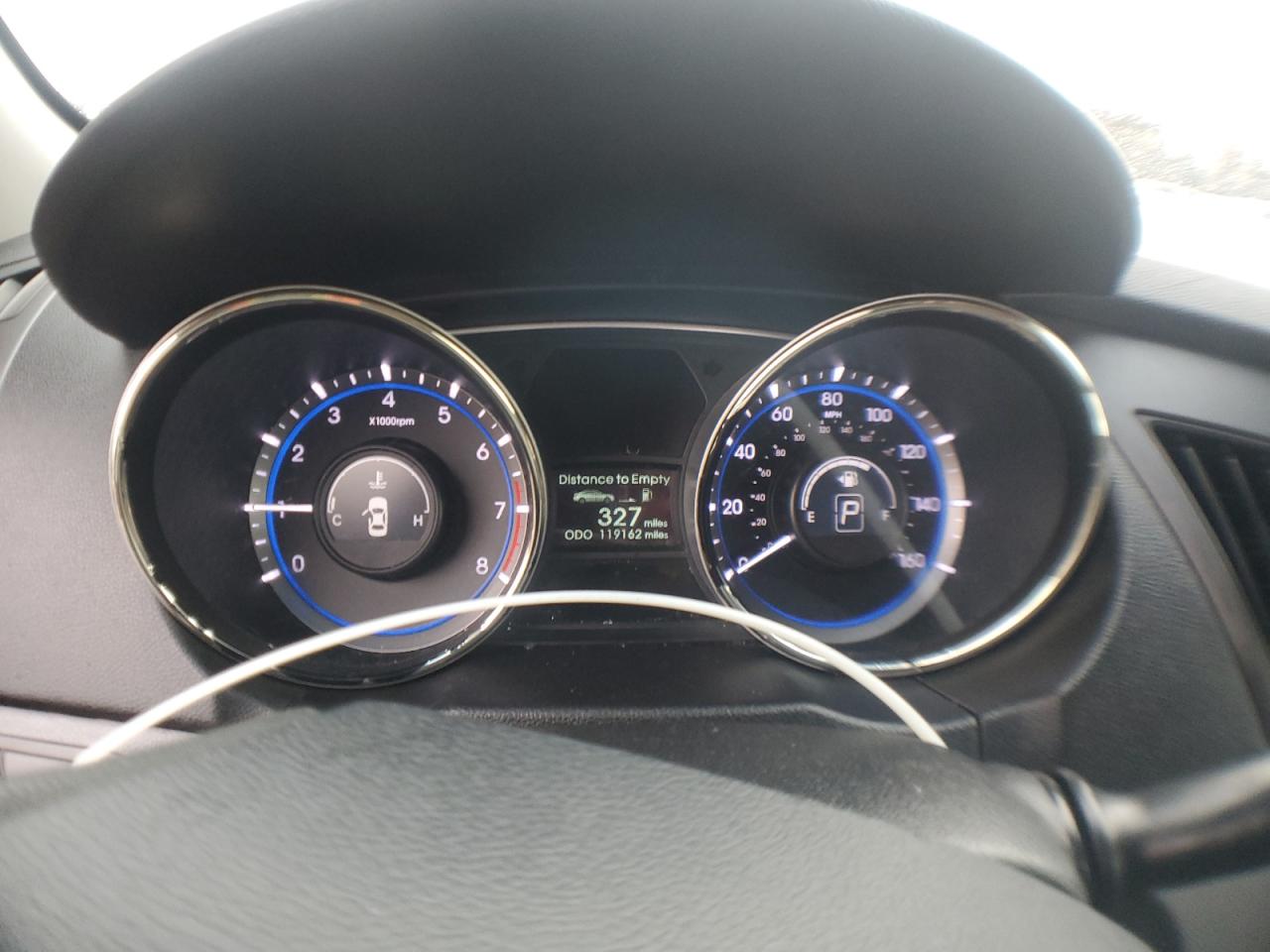 2013 Hyundai Sonata - Image 9