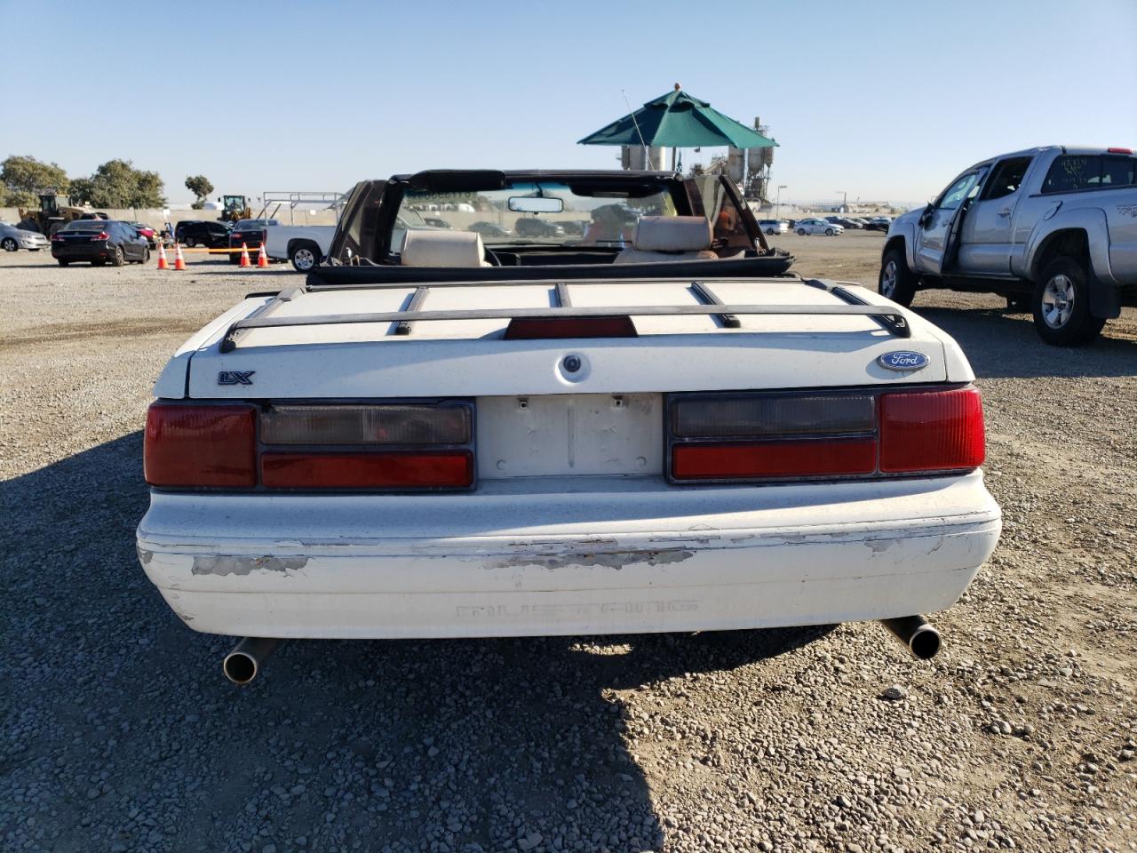 1992 Ford Mustang Lx VIN: 1FACP44E8NF112612 Lot: 81739364