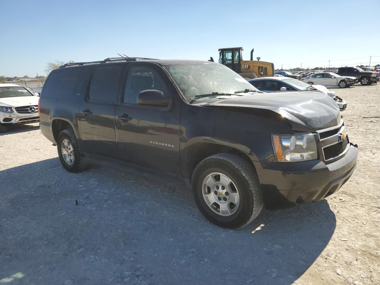 2012 Chevrolet Suburban - Image 4