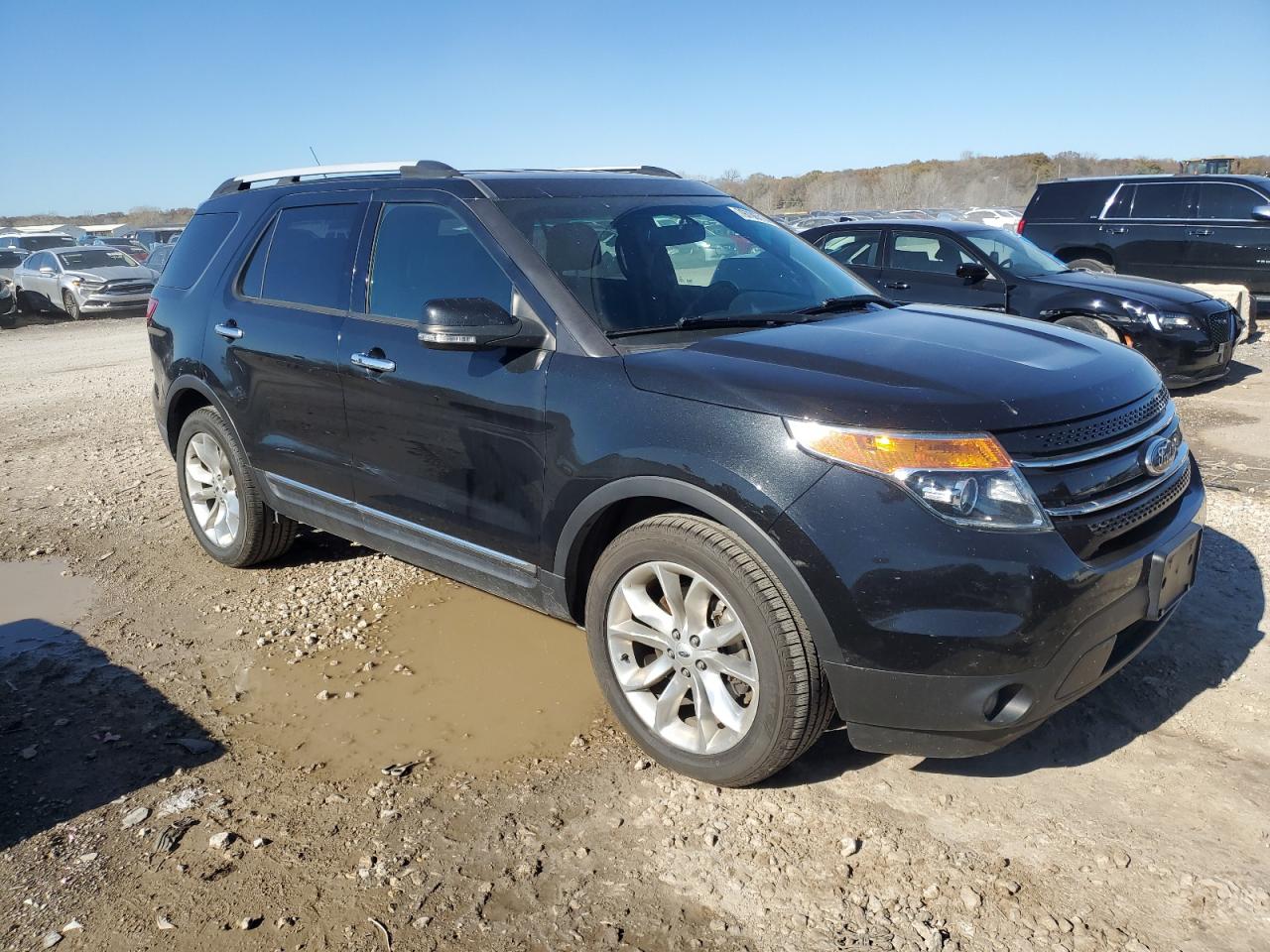 2015 Ford Explorer - Image 4